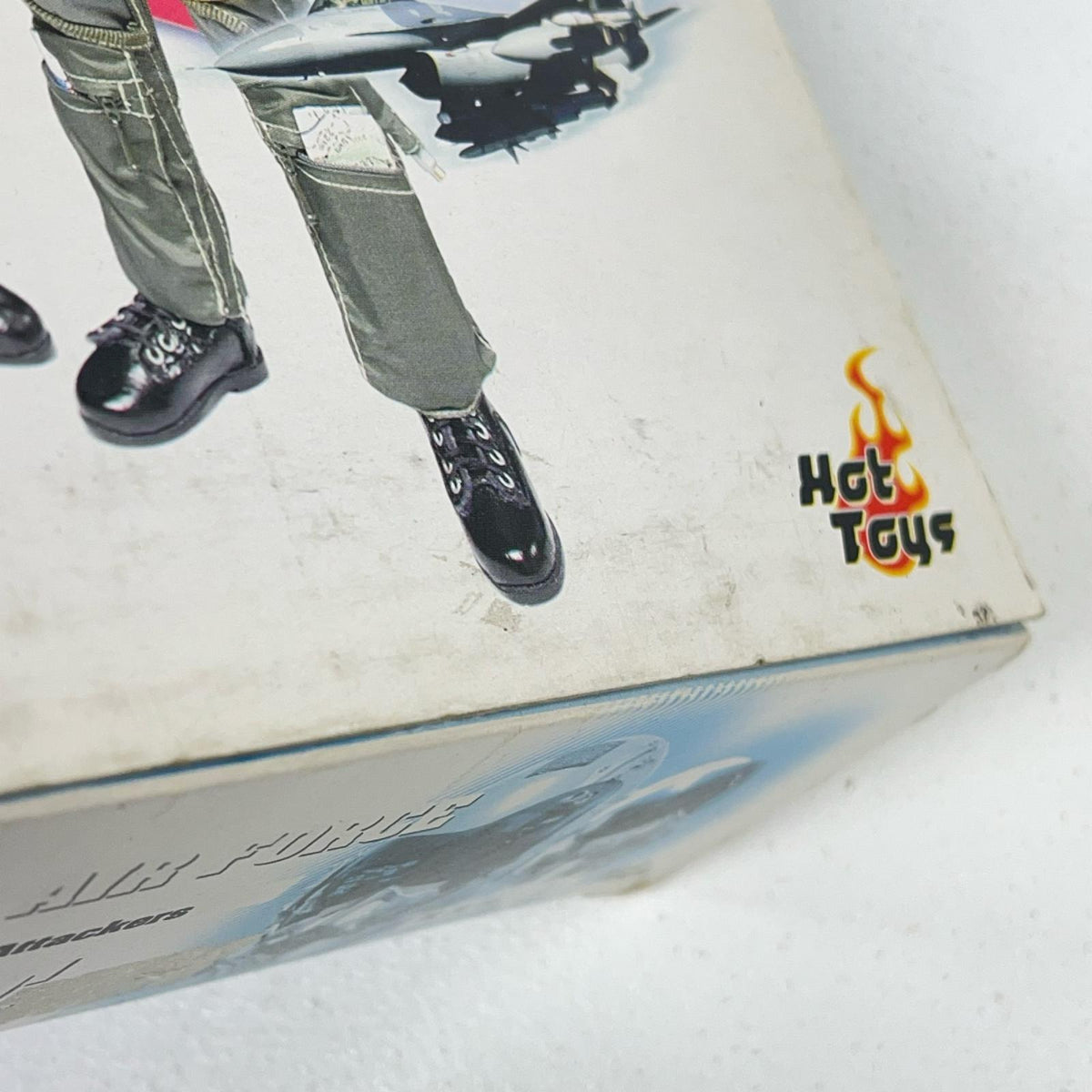 フィギュア ホットトイズ 1/6 US COMBAT AIRCREW PILOT F-16 FIGHTING FALCON U.S. AIRF【フィギュア】【加古川物流】