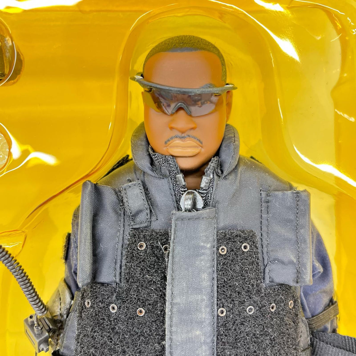 フィギュア ホットトイズ・ミリタリー S.W.A.T.(Version 3.0 Male Version) 1/6 完成品【フィギュア】【加古川物流】