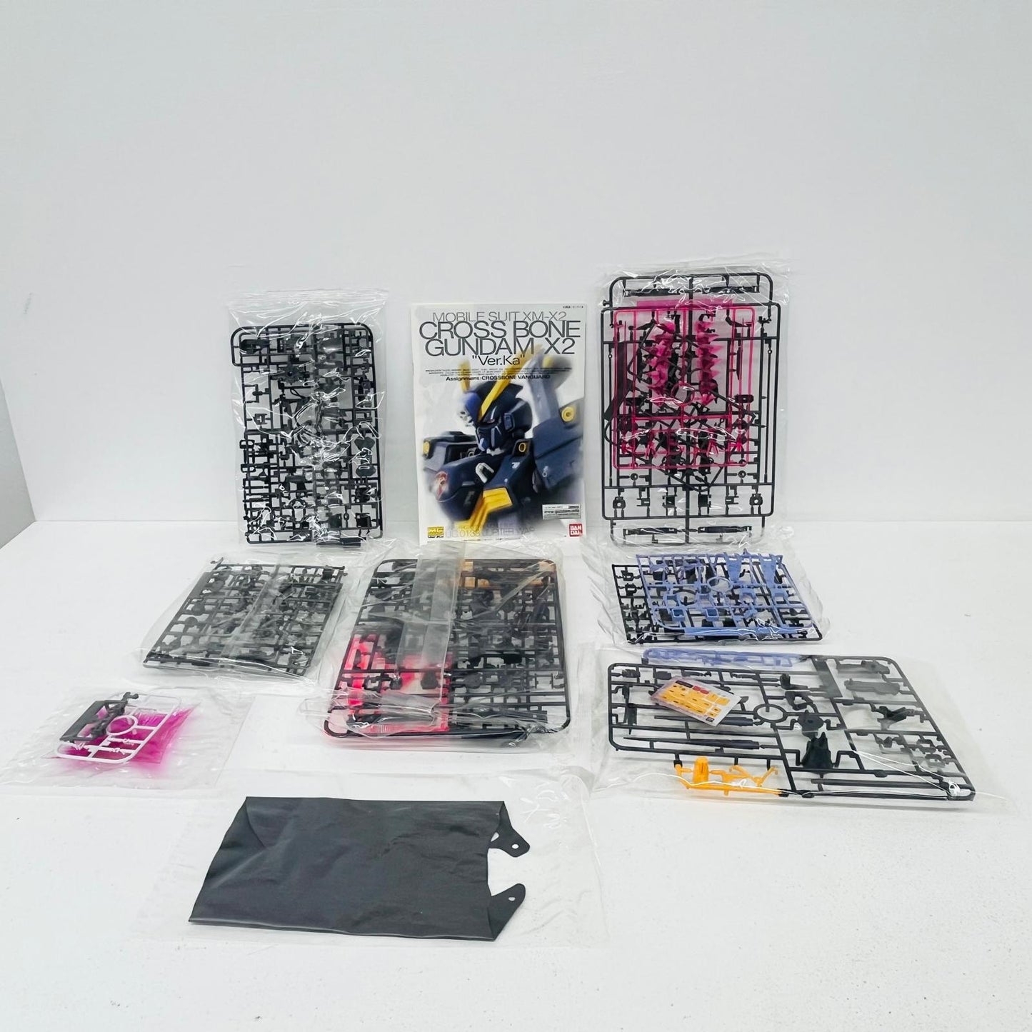 プラモデル 1/100MGXM-X2クロスボーンガンダムX2Ver.Ka「機動戦士クロスボーン・ガンダム」プレミアムバンダイ限定[0183639] XM-X2クロスボーンガンダムX2Ver.Ka MG プレミアムバンダイ限定 183639【加古川物流】