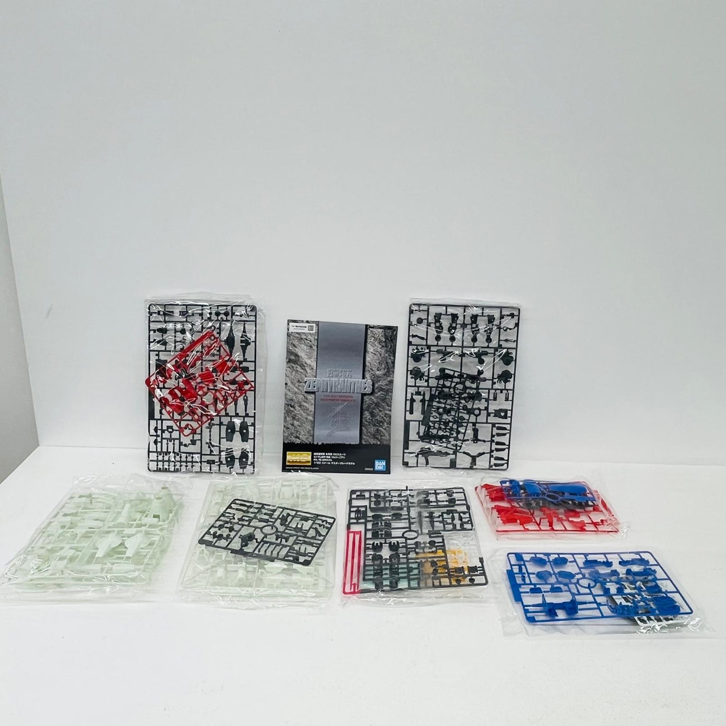 プラモデル 1/100MGRX-78GP01Fbガンダム試作1号機フルバーニアン「機動戦士ガンダム0083STARDUSTMEMORY」[5063535] RX-78GP01Fbガンダム試作1号機フルバーニア MG 5063535【加古川物流】