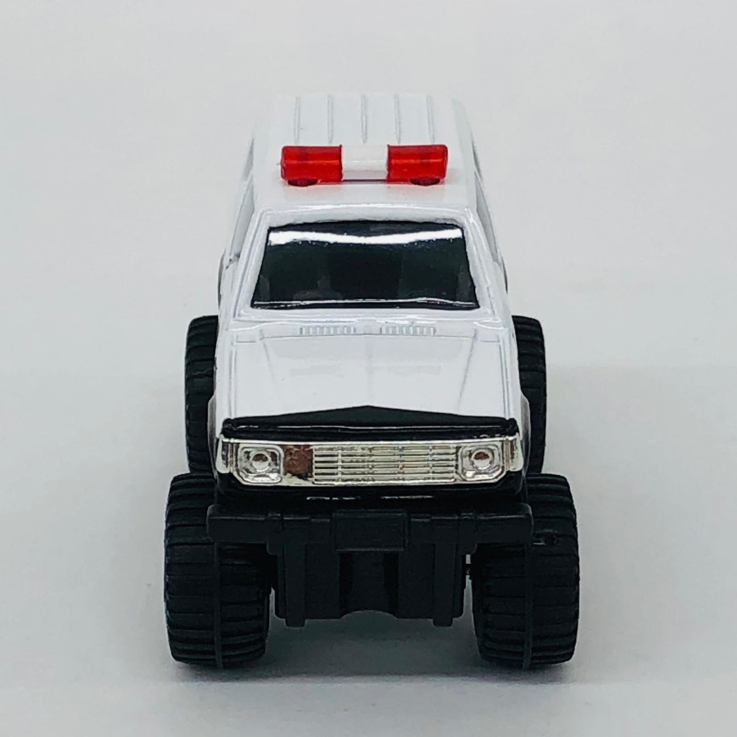 フィギュア TL0127日産セドリックワゴンパトロールカー(ブラック×ホワイト)「トミカリミテッド」[363453] 日産セドリックワゴンパトロールカー(ブラック×ホワイト) 363453【フィギュア】【加古川物流】