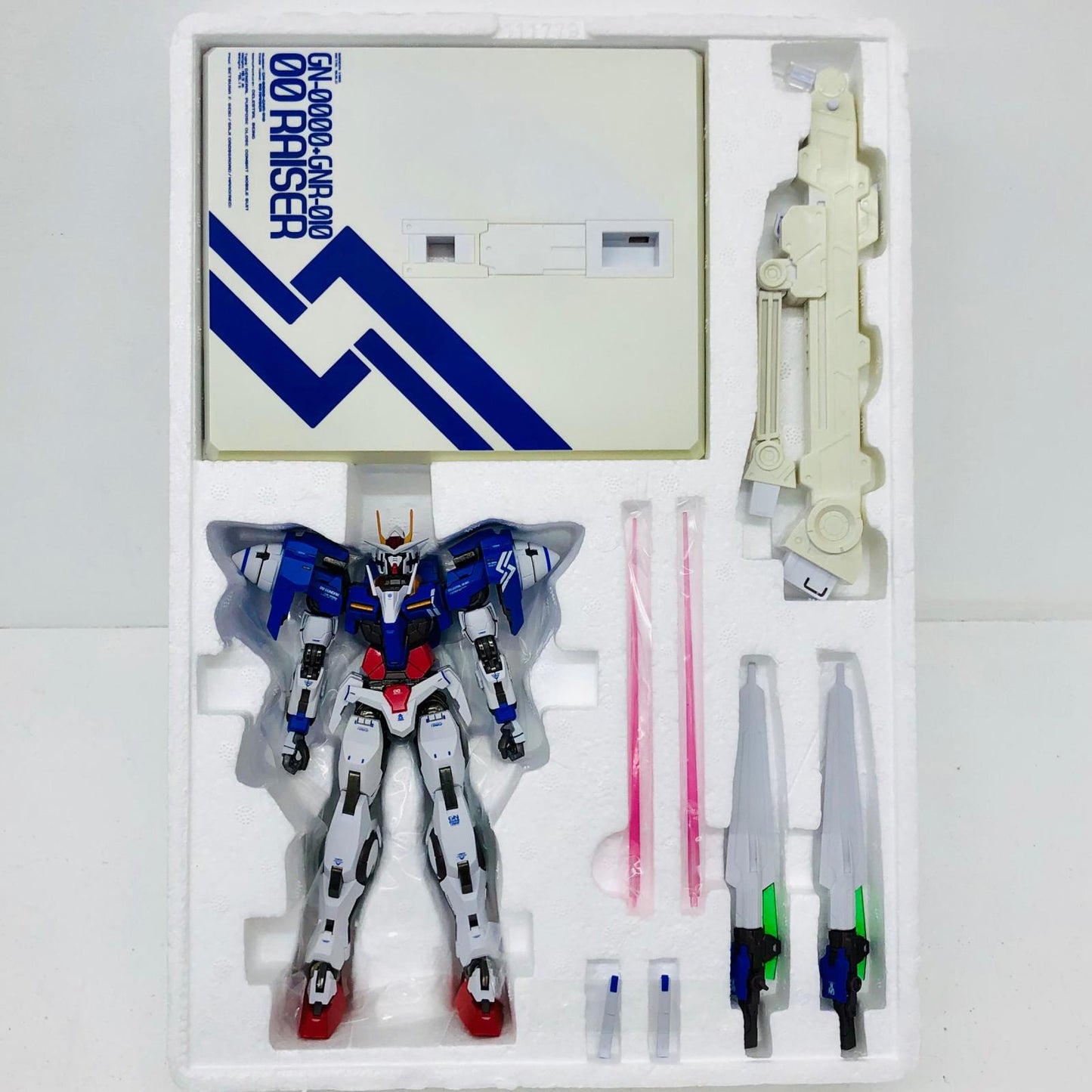 フィギュア METALBUILDGN-0000+GNR-010ダブルオーライザー「機動戦士ガンダム00(ダブルオー)」魂ウェブ商店限定 GN-0000+GNR-010ダブルオーライザー METAL BUILD 魂ウェブ商店限定【フィギュア】【加古川物流】