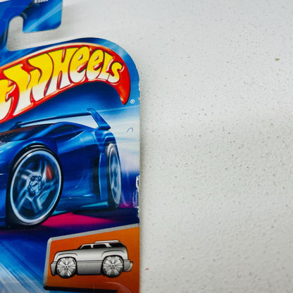 おもちゃ・玩具 Hot Wheels 2004 First Editions BRICK CUTTER B3563-0714C BRICK CUTTER 2004 First Editions【加古川物流】