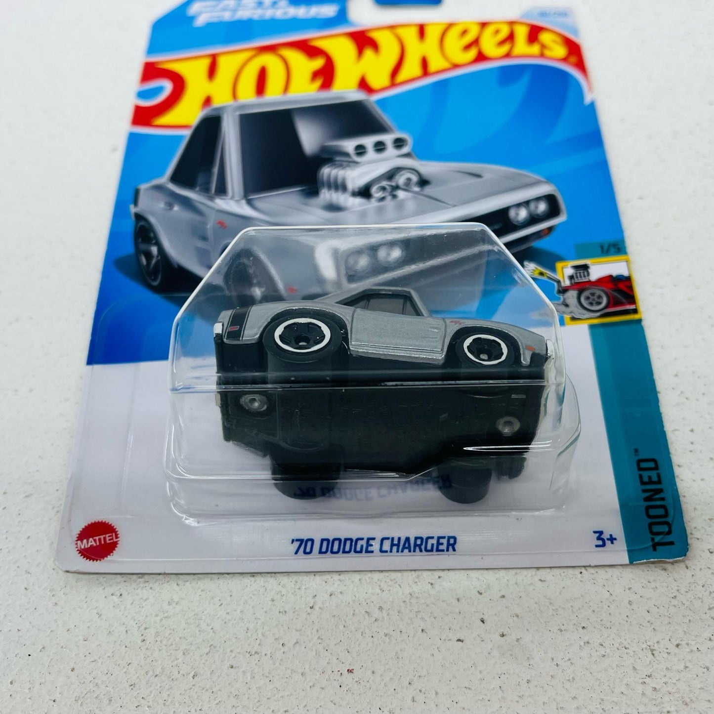 おもちゃ・玩具 1/64 ’70 ダッジ チャージャー 「HotWheels ベーシックカー」 [HXR25-9866] ’70 ダッジ チャージャー 1/64スケール【加古川物流】