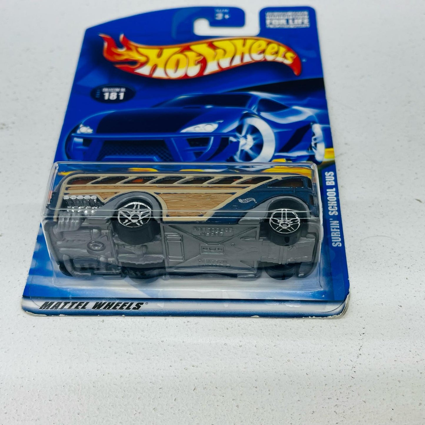 おもちゃ・玩具 1/64SURFIN’SCHOOLBUS(ブルー×ベージュ)「HotWheels」[53720-0910] SURFIN’SCHOOLBUS(ブルー×ベージュ) 1/64スケール 537200910【加古川物流】