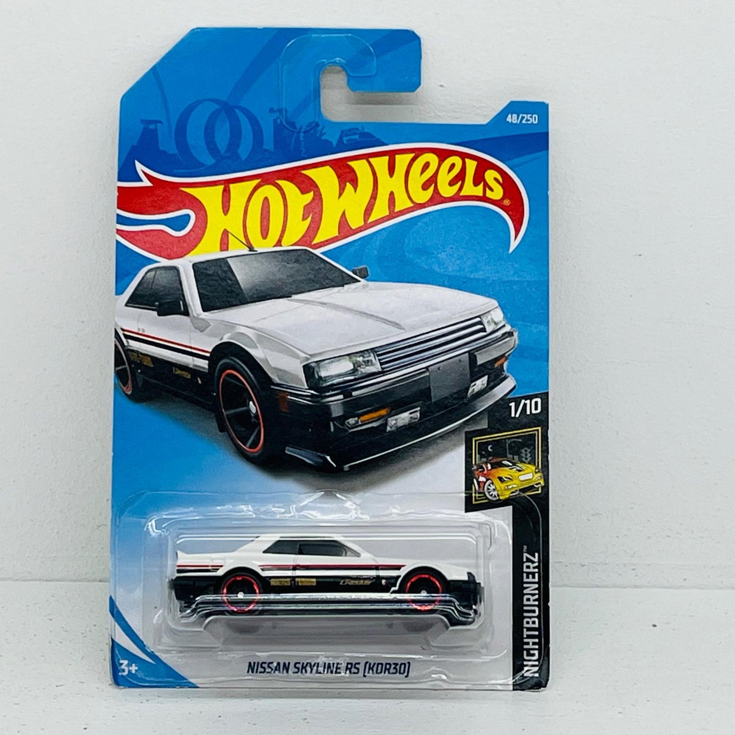 おもちゃ・玩具 1/64 NISSAN SKYLINE RS KDR30(ホワイト×ブラック×レッド) 「Hot Wheels NIGHTBURNERZ」 [FYD11] NISSAN SKYLINE RS KDR30(ホワイト×ブラック×レッド) 1/64スケール【加古川物流】