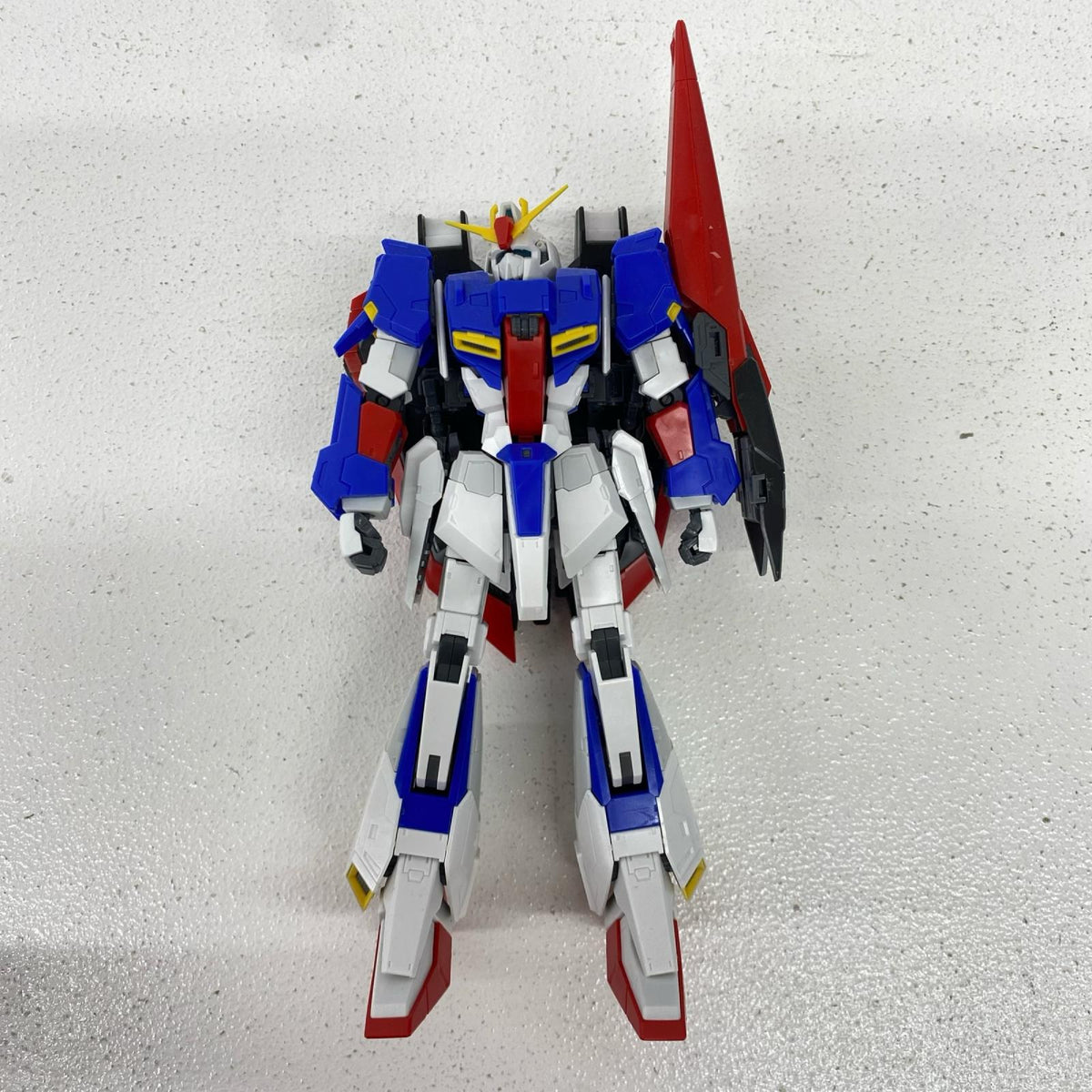 フィギュア 1/144RGMSZ-006ゼータガンダム「機動戦士Zガンダム」[5061599] RGMSZ-006ゼータガンダム 5061599【フィギュア】【加古川物流】