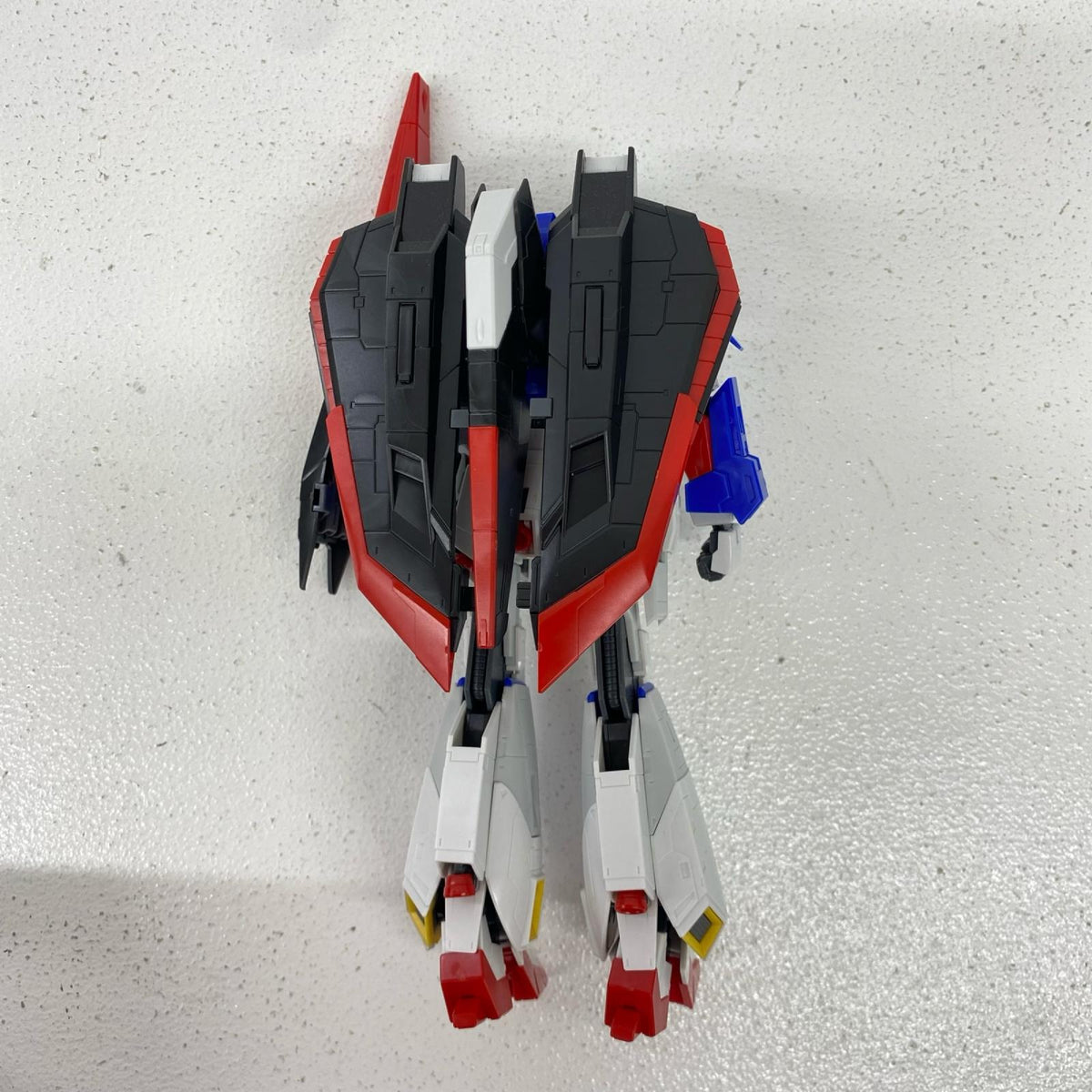 フィギュア 1/144RGMSZ-006ゼータガンダム「機動戦士Zガンダム」[5061599] RGMSZ-006ゼータガンダム 5061599【フィギュア】【加古川物流】