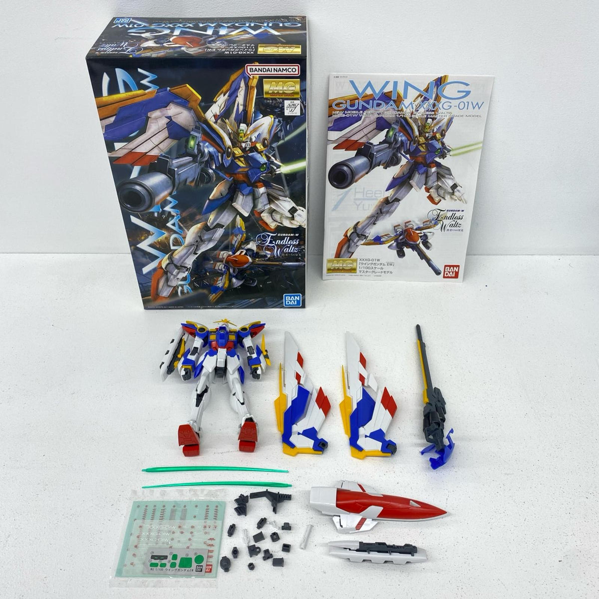 プラモデル 1/100MGXXXG-01WウイングガンダムEW版「新機動戦記ガンダムWEndlessWaltz敗者たちの栄光」[5064096] MGXXXG-01WウイングガンダムEW版 MG 5064096【加古川物流】