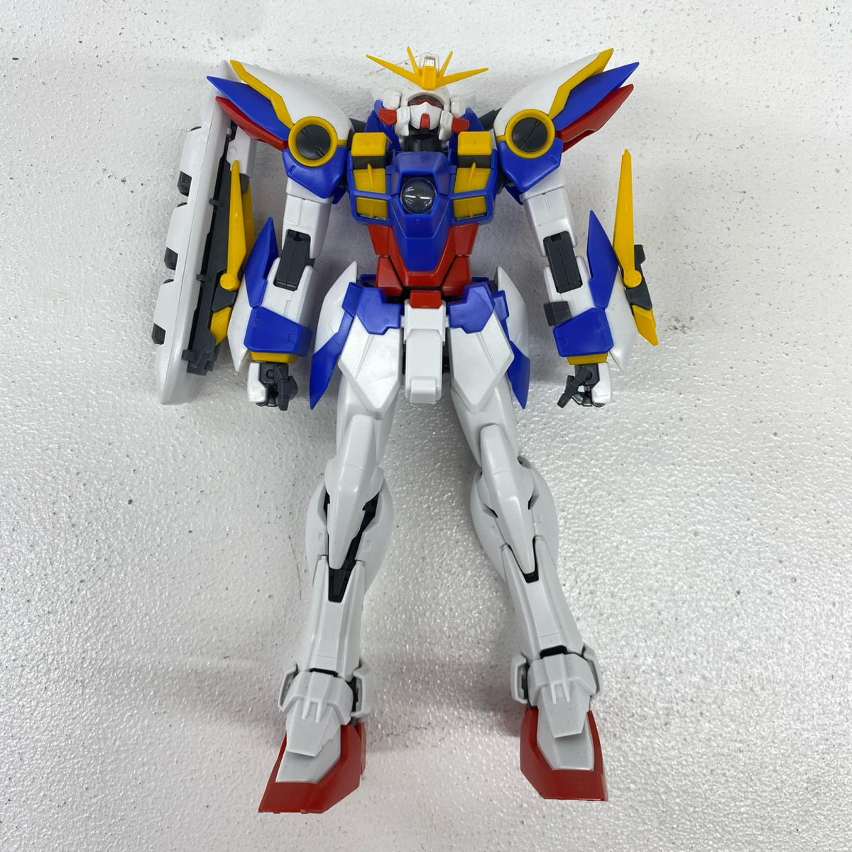 プラモデル 1/100MGXXXG-01WウイングガンダムEW版「新機動戦記ガンダムWEndlessWaltz敗者たちの栄光」[5064096] MGXXXG-01WウイングガンダムEW版 MG 5064096【加古川物流】