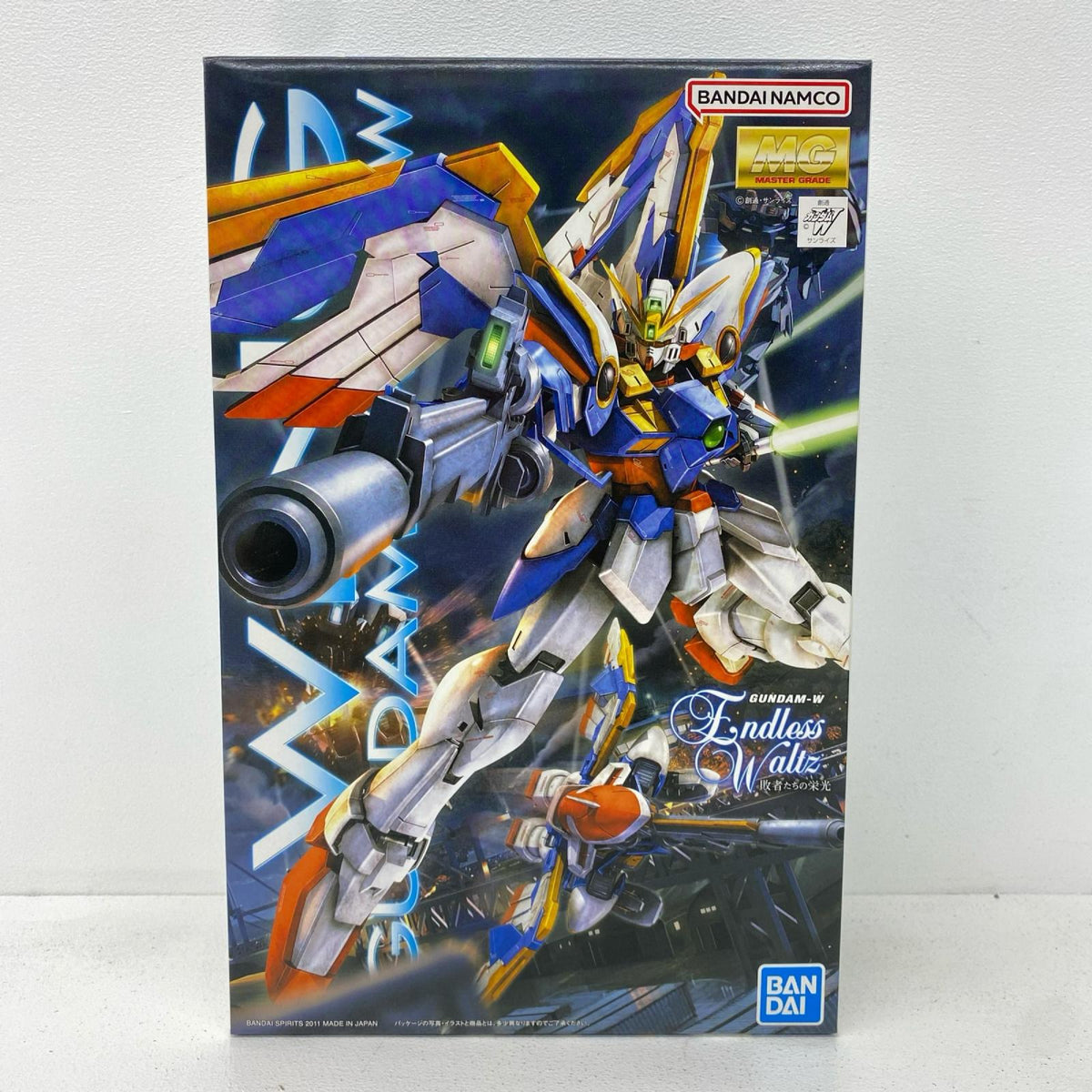 プラモデル 1/100MGXXXG-01WウイングガンダムEW版「新機動戦記ガンダムWEndlessWaltz敗者たちの栄光」[5064096] MGXXXG-01WウイングガンダムEW版 MG 5064096【加古川物流】