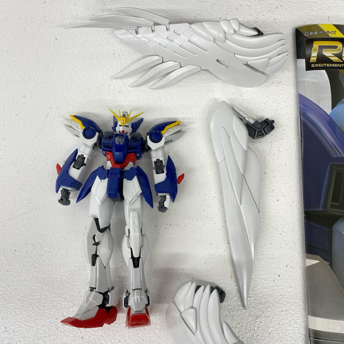 プラモデル 1/144RGXXXG-00W0ウイングガンダムゼロEW「新機動戦記ガンダムWEndlessWaltz」[5061602] RGXXXG-00W0ウイングガンダムゼロEW RG 5061602【加古川物流】