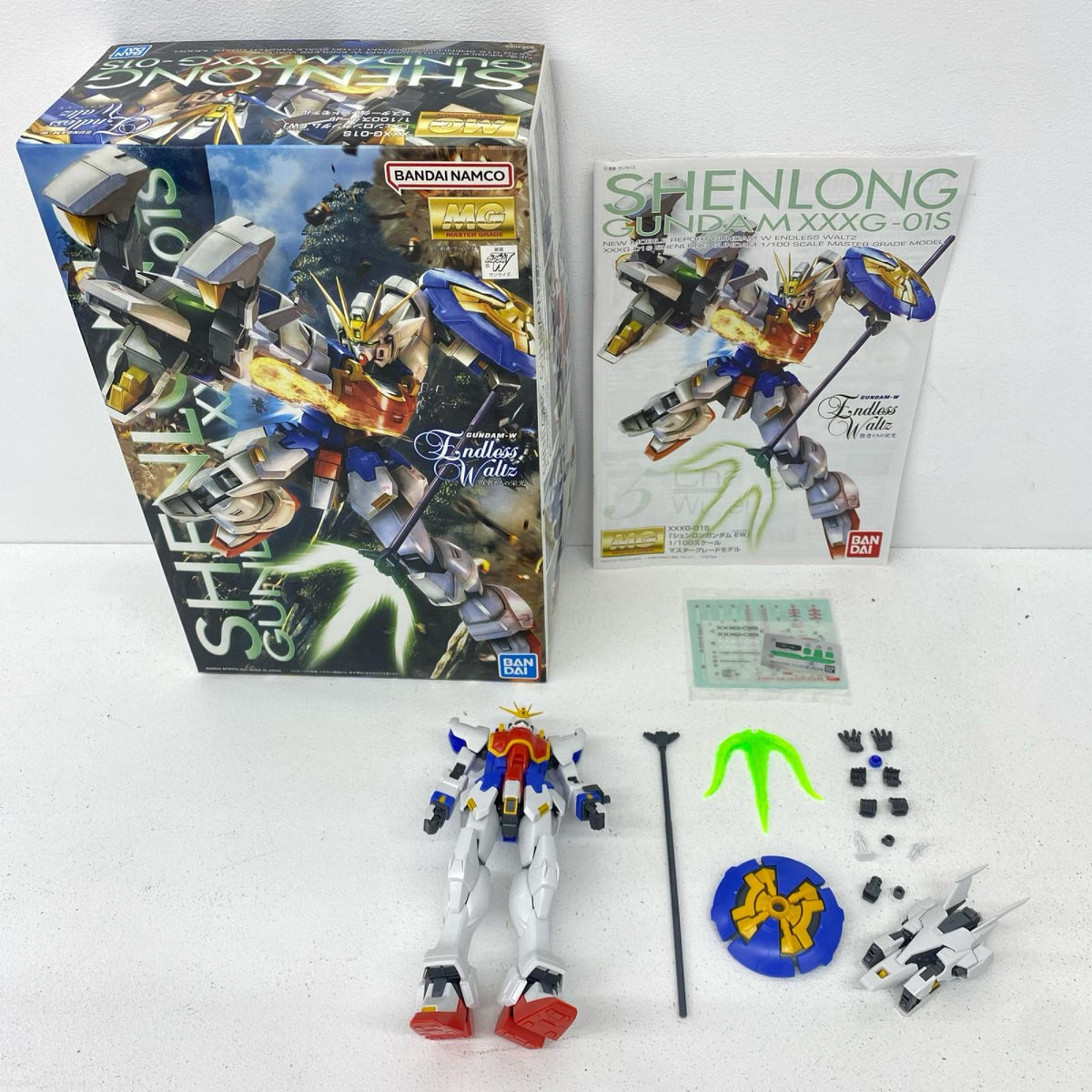 プラモデル 1/100MGXXXG-01SシェンロンガンダムEW版「新機動戦記ガンダムWエンドレスワルツ」[5064095] MGXXXG-01SシェンロンガンダムEW版 MG 5064095【加古川物流】
