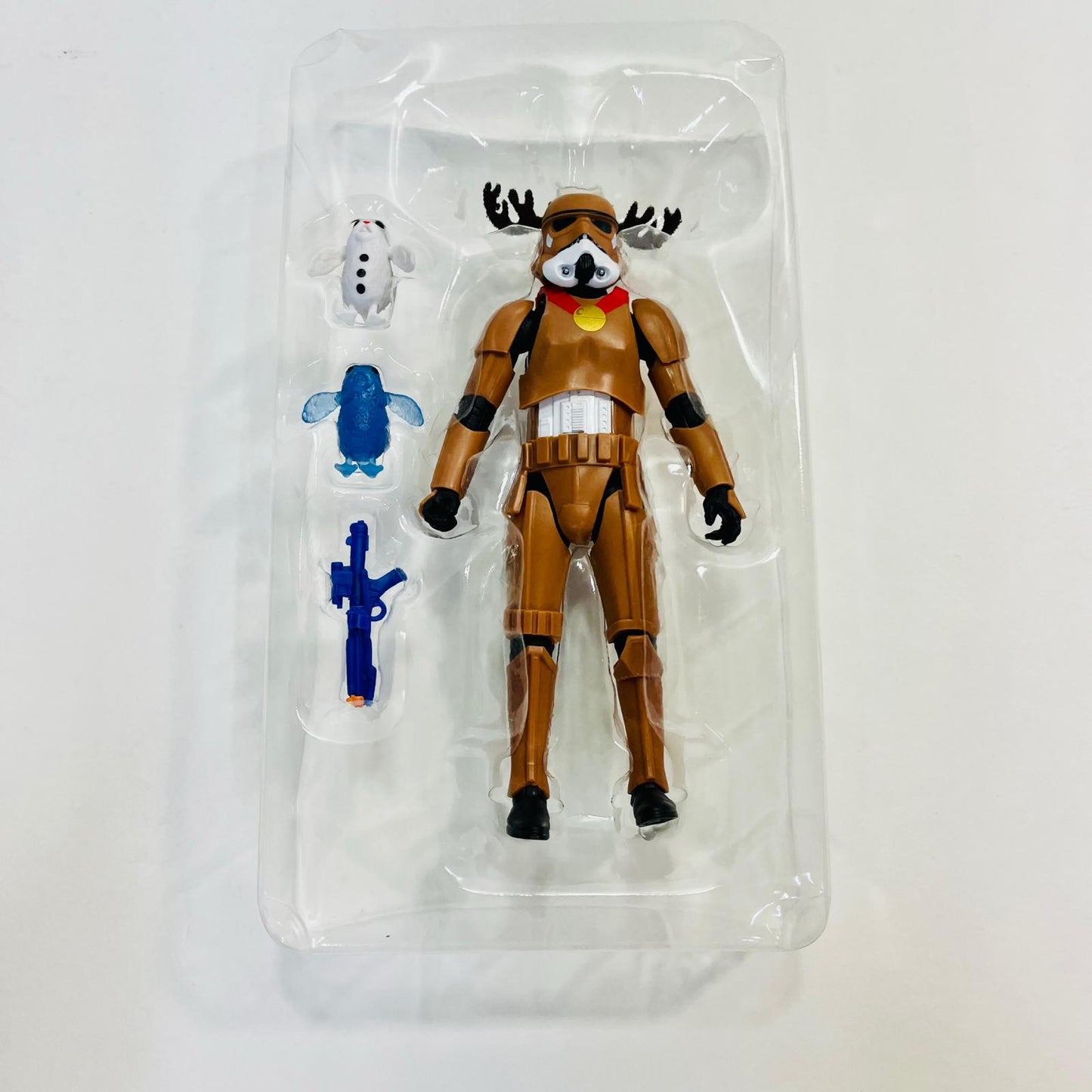 フィギュア ストームトルーパー(ホリデーエディション)「スター・ウォーズ」ブラックシリーズ6インチアクションフィギュア ストームトルーパー【フィギュア】【加古川物流】
