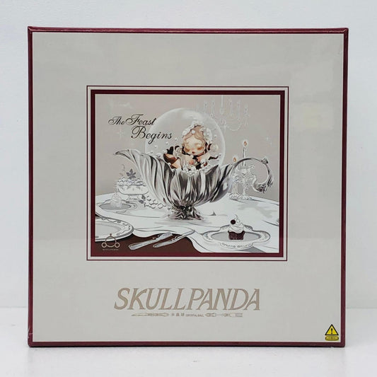 その他ホビー SKULLPANDA スノードーム クリスタルドーム「SKULLPANDA The Feast Begins シリーズ」 スノードーム クリスタルドーム SKULLPANDA The Feast Begins シリーズ【加古川物流】