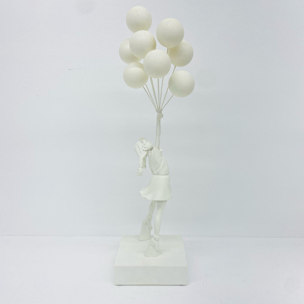 フィギュア Sync. FLYING BALLOONS GIRL (GESSO Ver.) FLYING BALLOONS GIRL【フィギュア】【加古川店】