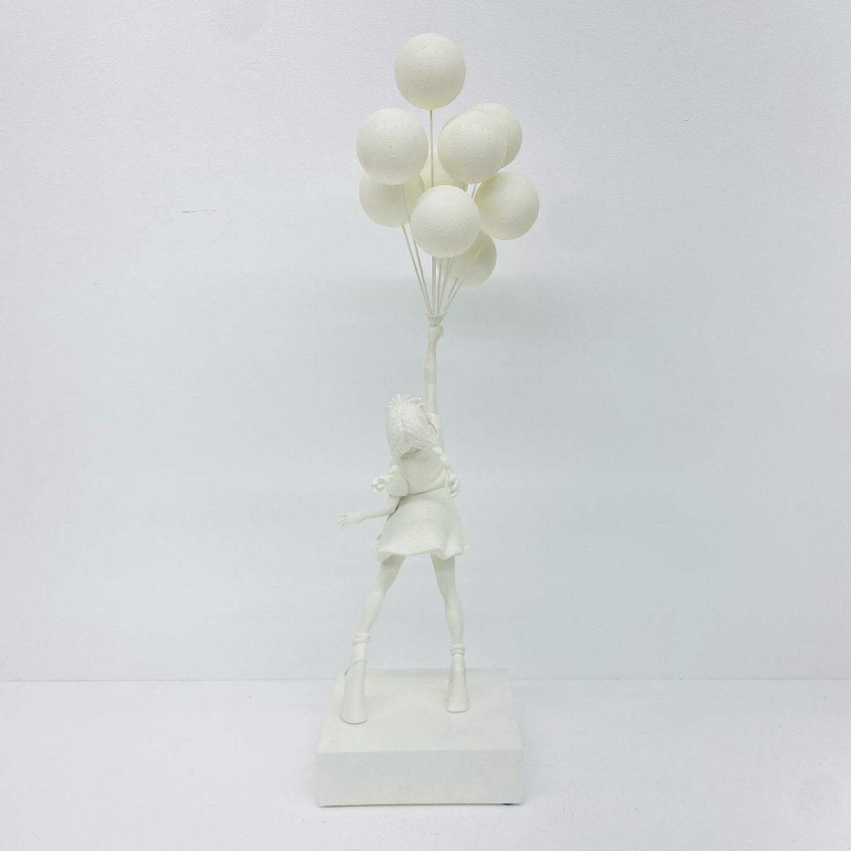 フィギュア Sync. FLYING BALLOONS GIRL (GESSO Ver.) FLYING BALLOONS GIRL【フィギュア】【加古川店】