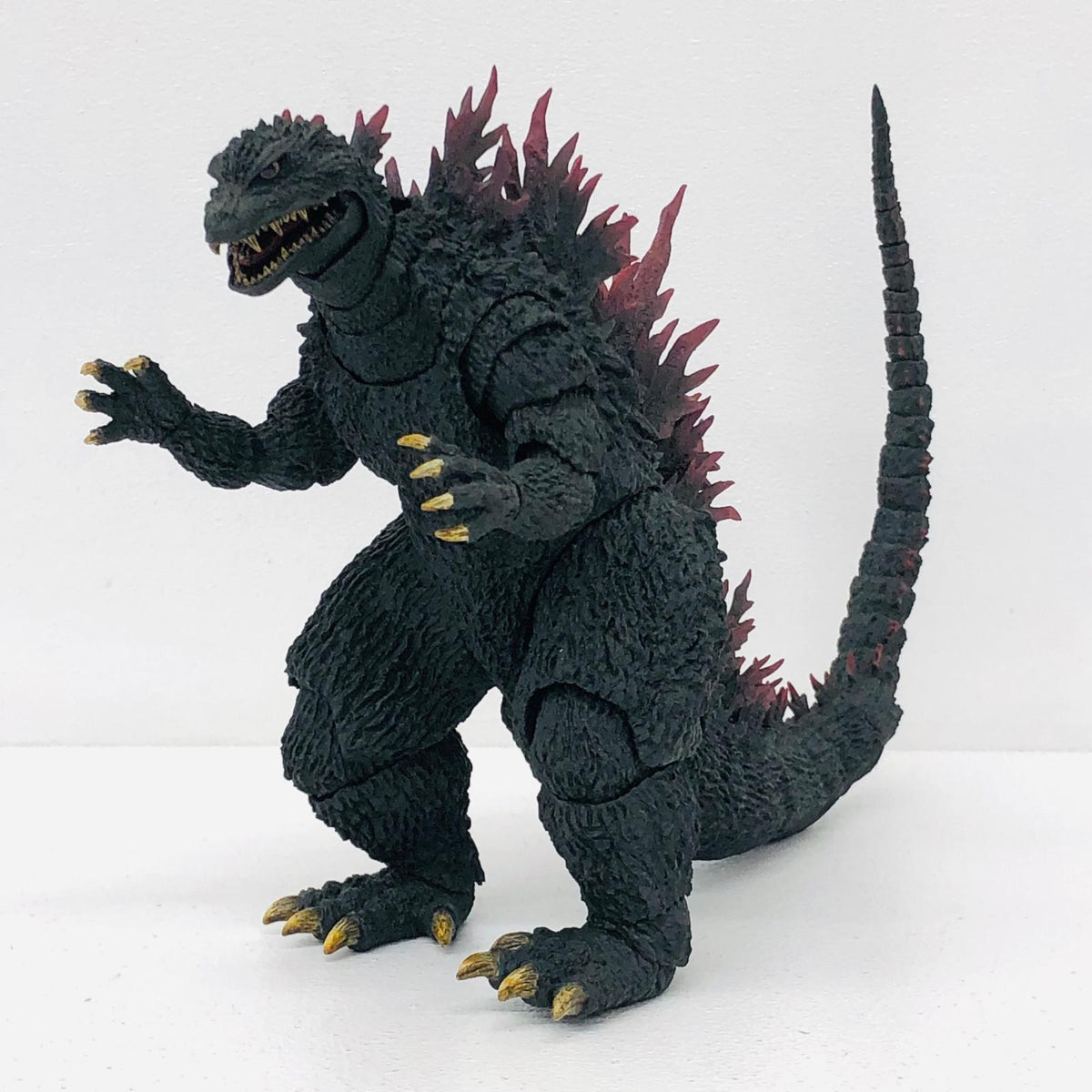 フィギュア S.H.MonsterArtsゴジラ(2000)「ゴジラ×メガギラスG消滅作戦」 S.H.MonsterArtsゴジラ(2000) S.H.MonsterArts【フィギュア】【加古川物流】