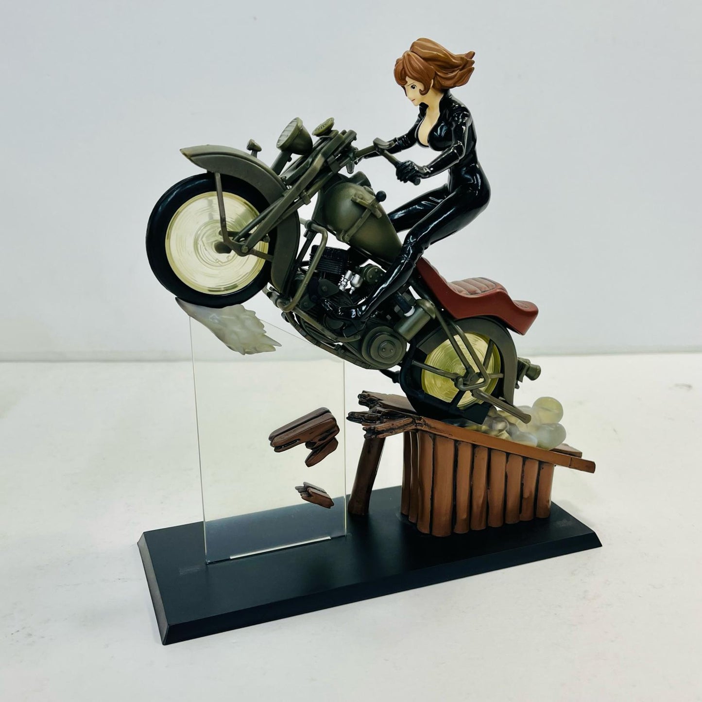 フィギュア B賞/不二子＆モデルバイク「一番くじDXルパン三世1st.」 不二子&モデルバイク 一番くじDXルパン三世1st. B賞 64889【フィギュア】【加古川物流】