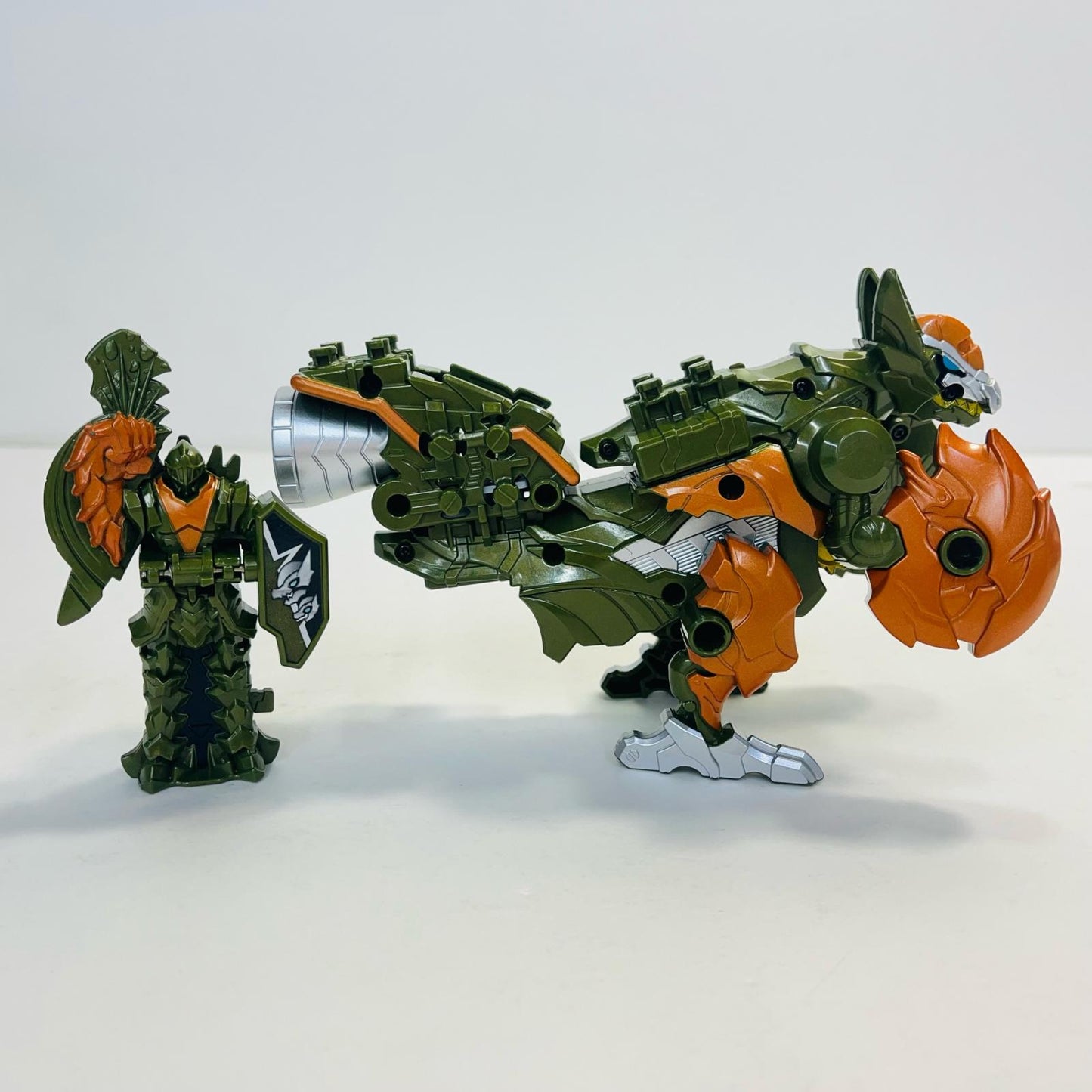 おもちゃ・玩具 騎士竜シリーズ10DXパキガルー「騎士竜戦隊リュウソウジャー」 DXパキガルー 騎士竜シリーズ10【加古川物流】