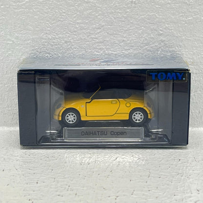 フィギュア 1/54 TL0030 ダイハツ コペン(イエロー×ブラック) 「トミカリミテッド」 [654292] TL0030 ダイハツ コペン(イエロー×ブラック) ''1/54 654292【フィギュア】【加古川物流】