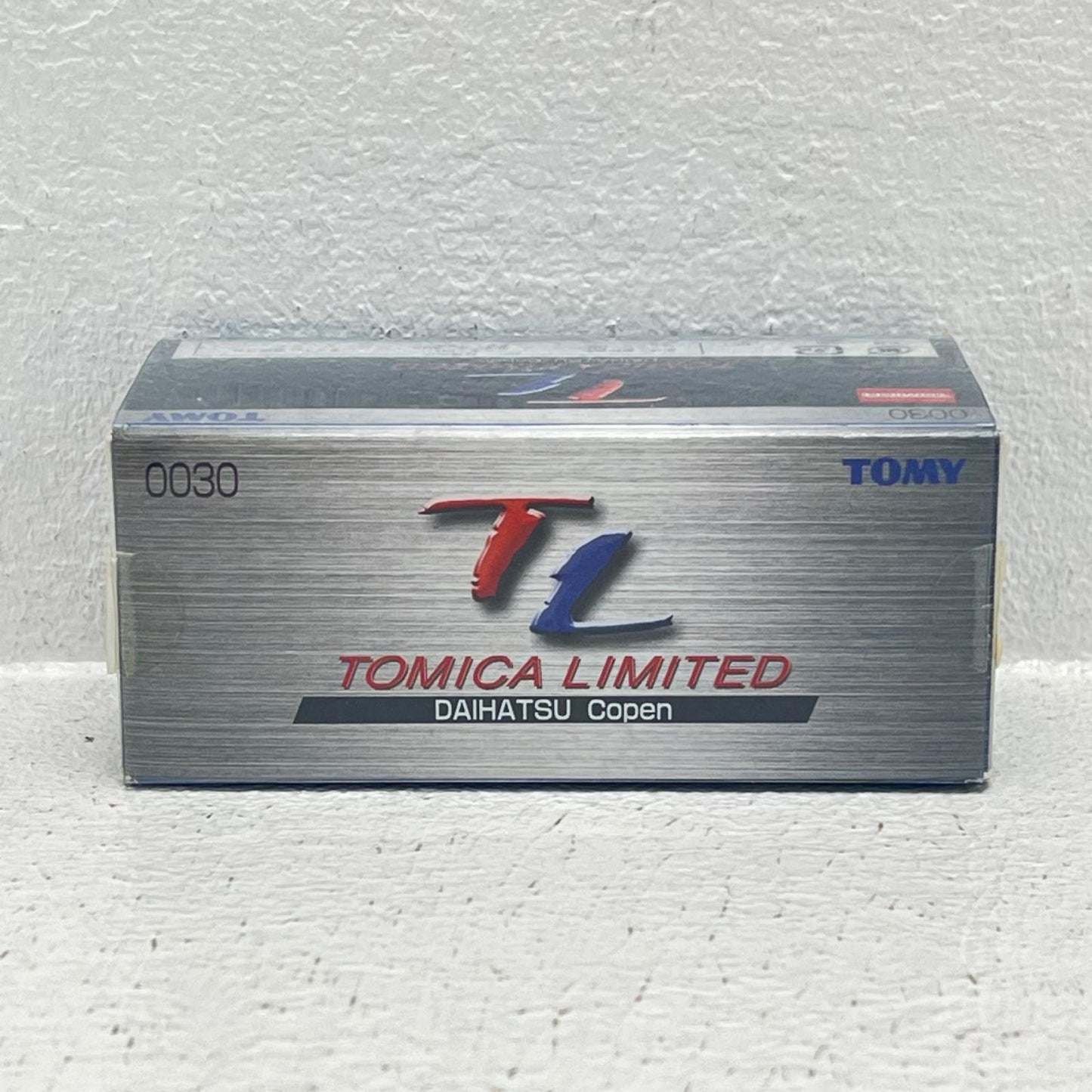 フィギュア 1/54 TL0030 ダイハツ コペン(イエロー×ブラック) 「トミカリミテッド」 [654292] TL0030 ダイハツ コペン(イエロー×ブラック) ''1/54 654292【フィギュア】【加古川物流】
