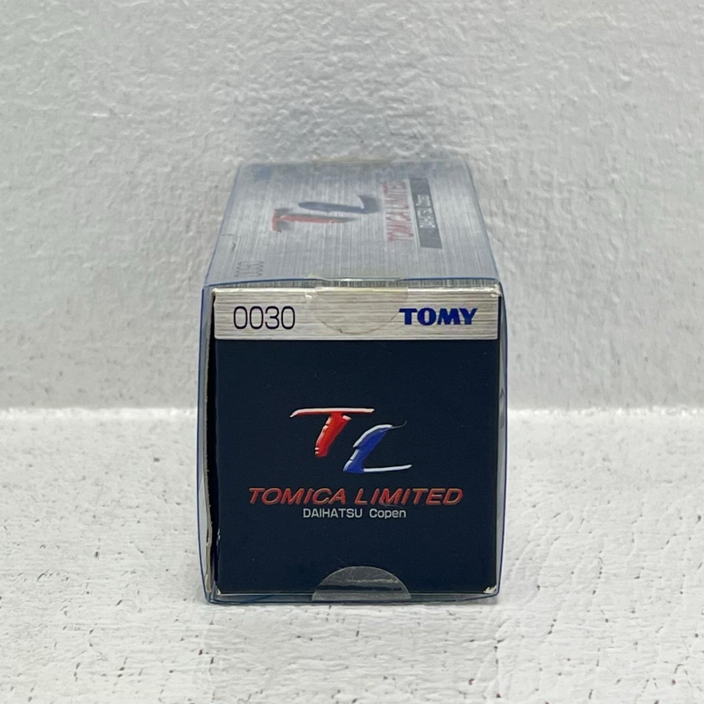 フィギュア 1/54 TL0030 ダイハツ コペン(イエロー×ブラック) 「トミカリミテッド」 [654292] TL0030 ダイハツ コペン(イエロー×ブラック) ''1/54 654292【フィギュア】【加古川物流】