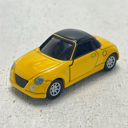 フィギュア 1/54 TL0030 ダイハツ コペン(イエロー×ブラック) 「トミカリミテッド」 [654292] TL0030 ダイハツ コペン(イエロー×ブラック) ''1/54 654292【フィギュア】【加古川物流】