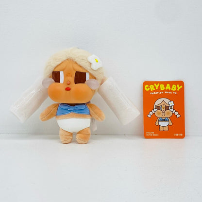 ぬいぐるみ CHILLING ON THE BEACH 「POP MART CRYBABY Vacation Mode On シリーズ ぬいぐるみペンダント」 CHILLING ON THE BEACH CRYBABY Vacation Mode On シリーズ ぬいぐるみペンダント【加古川物流】