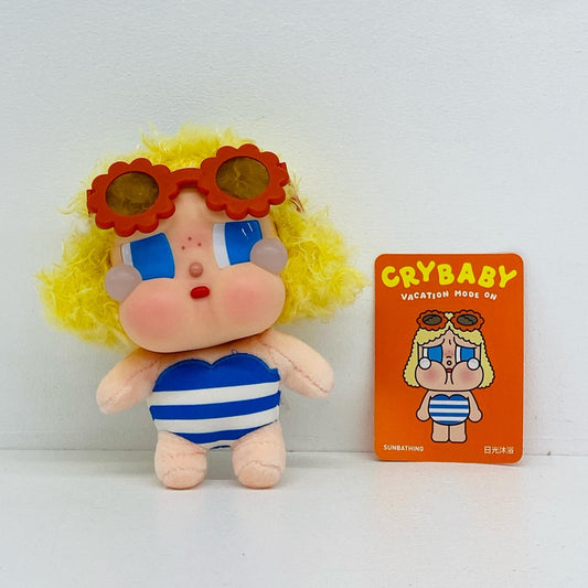 ぬいぐるみ SUNBATHING 「POP MART CRYBABY Vacation Mode On シリーズ SUNBATHING【加古川物流】