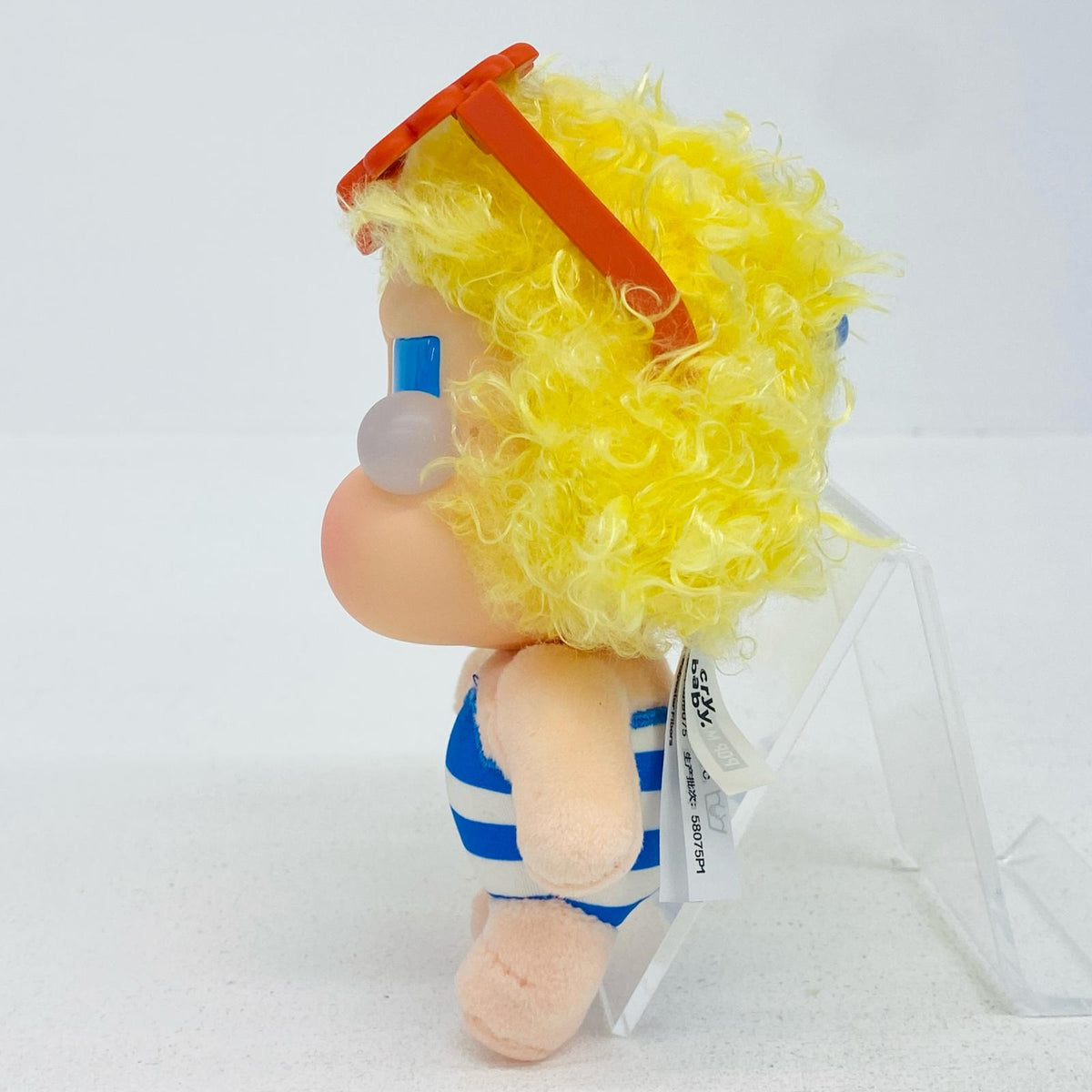 ぬいぐるみ SUNBATHING 「POP MART CRYBABY Vacation Mode On シリーズ SUNBATHING【加古川物流】