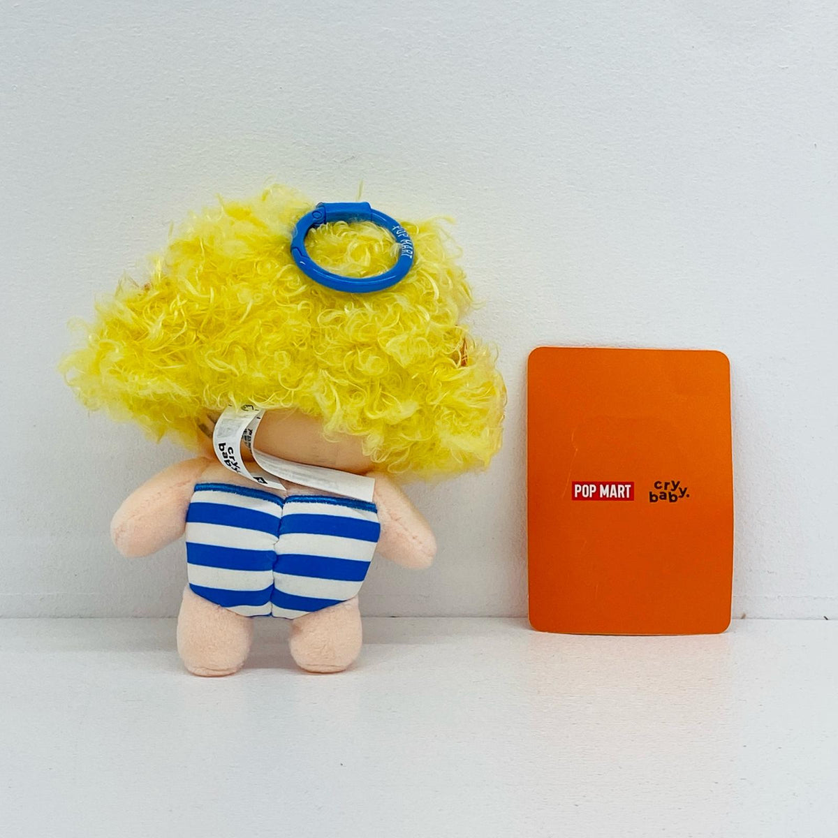 ぬいぐるみ SUNBATHING 「POP MART CRYBABY Vacation Mode On シリーズ SUNBATHING【加古川物流】