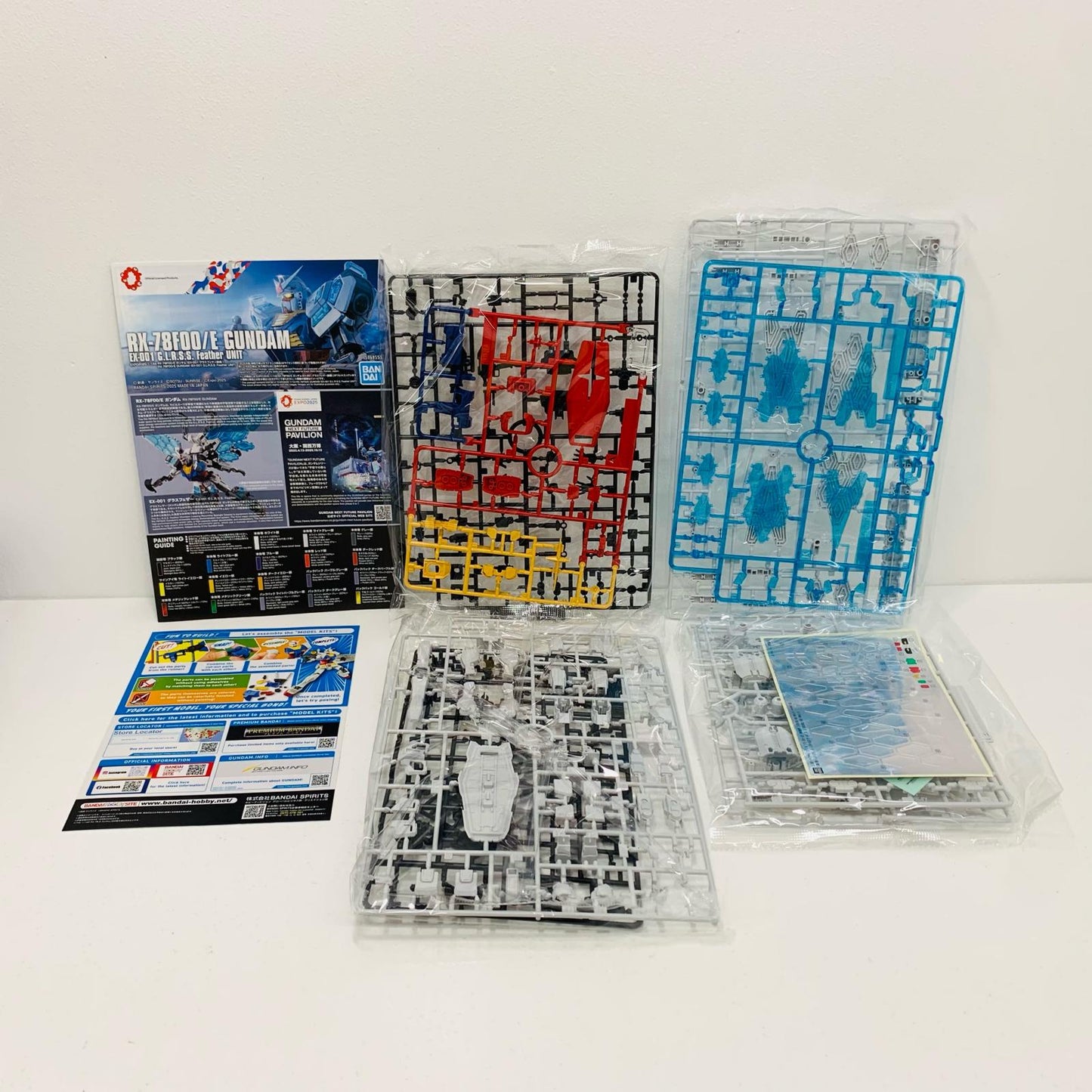 フィギュア 1/144EXPO2025RX-78F00/Eガンダム(EX-001グラスフェザー装備)「GUNDAMNEXTFUTUREPAVILION」[5068555/5068890] RX-78F00/E ガンダム【フィギュア】【加古川物流】