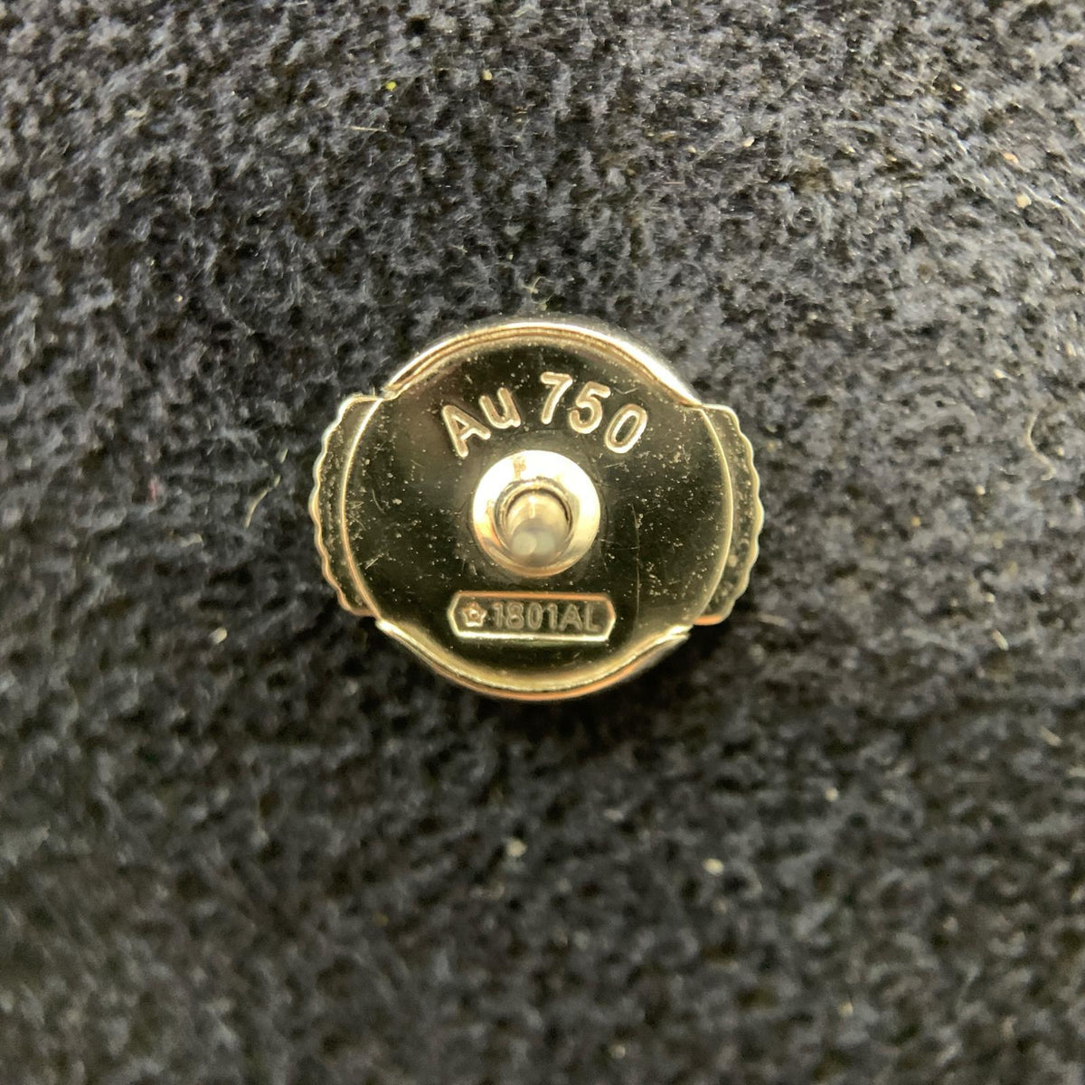 LOUIS VUITTON | ルイ・ヴィトン イディールブロッサムLV Au750 18kWG ※2点セット ピアス Q96544 ゴールド【瀬戸大橋店】