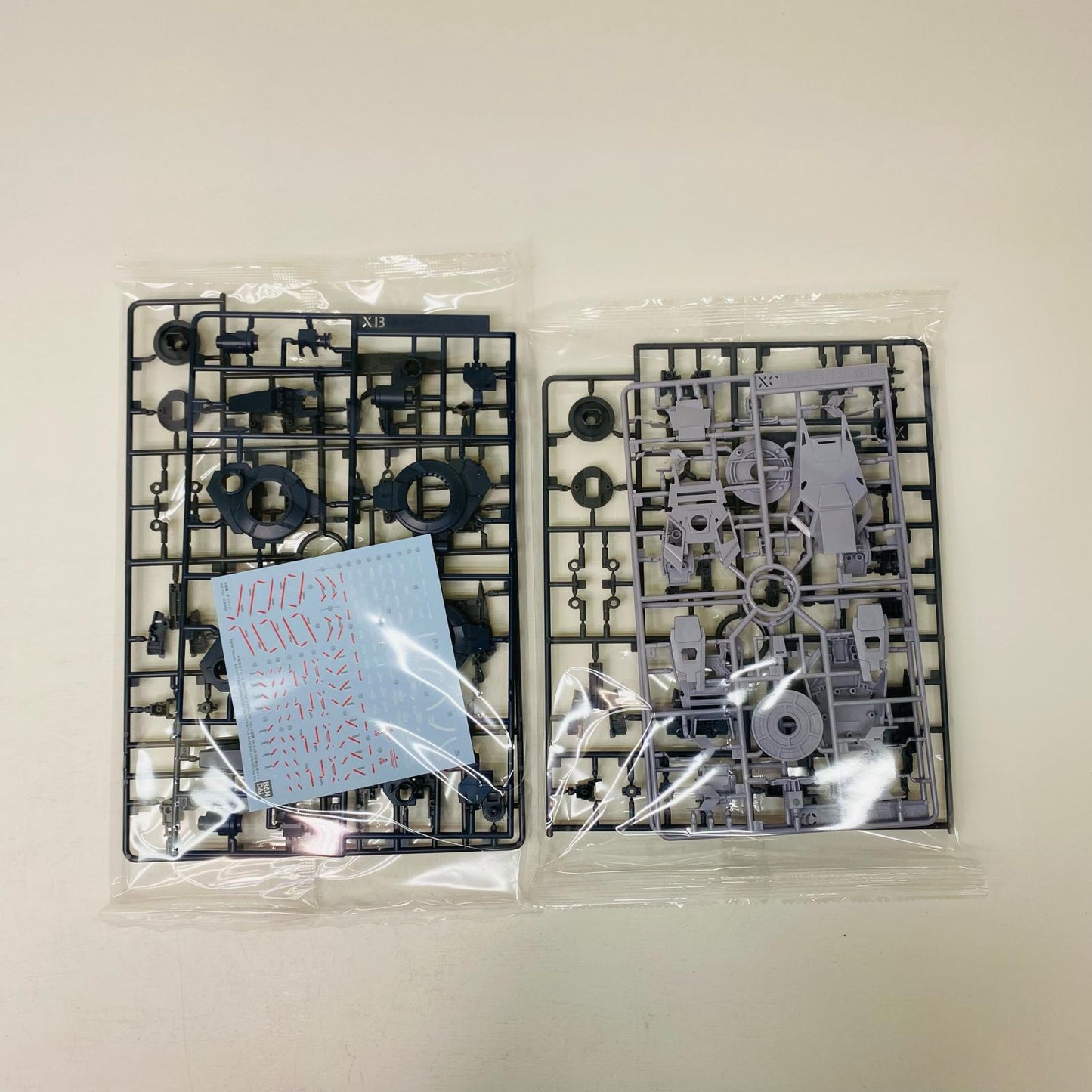 プラモデル 1/100MGナラティブガンダムC装備Ver.Ka用B装備拡張セット「機動戦士ガンダムNT」プレミアムバンダイ限定[5067268] ナラティブガンダムC装備Ver.Ka用B装備拡張 MG プレミアムバンダイ限定 5067268【加古川物流】
