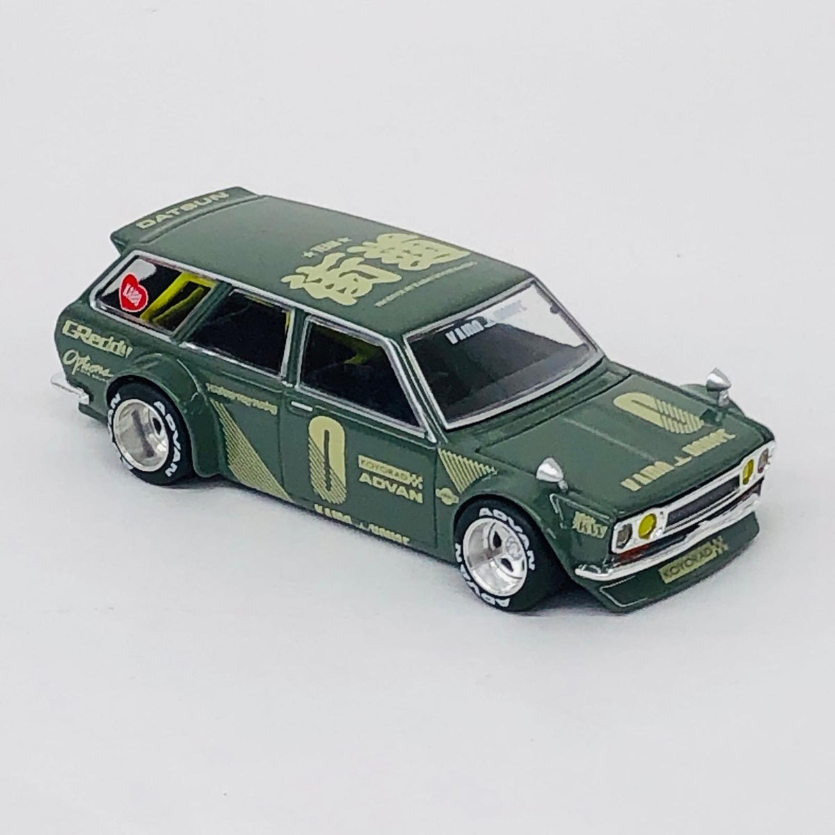 おもちゃ・玩具 1/64 ダットサン KAIDO 510 ワゴン KAIDO HOUSE 右ハンドル(グリーン) 「ミニGTシリーズ」 [KHMG010] ダットサン KAIDO 510 ワゴン 1/64スケール【加古川物流】