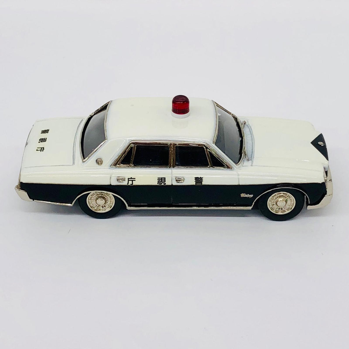おもちゃ・玩具 アイアイアド アンチモニーコレクション 1/43 センチュリー 中期型 パトカー 警視庁 センチュリー 中期型 パトカー 警視庁 1/43スケール【加古川物流】