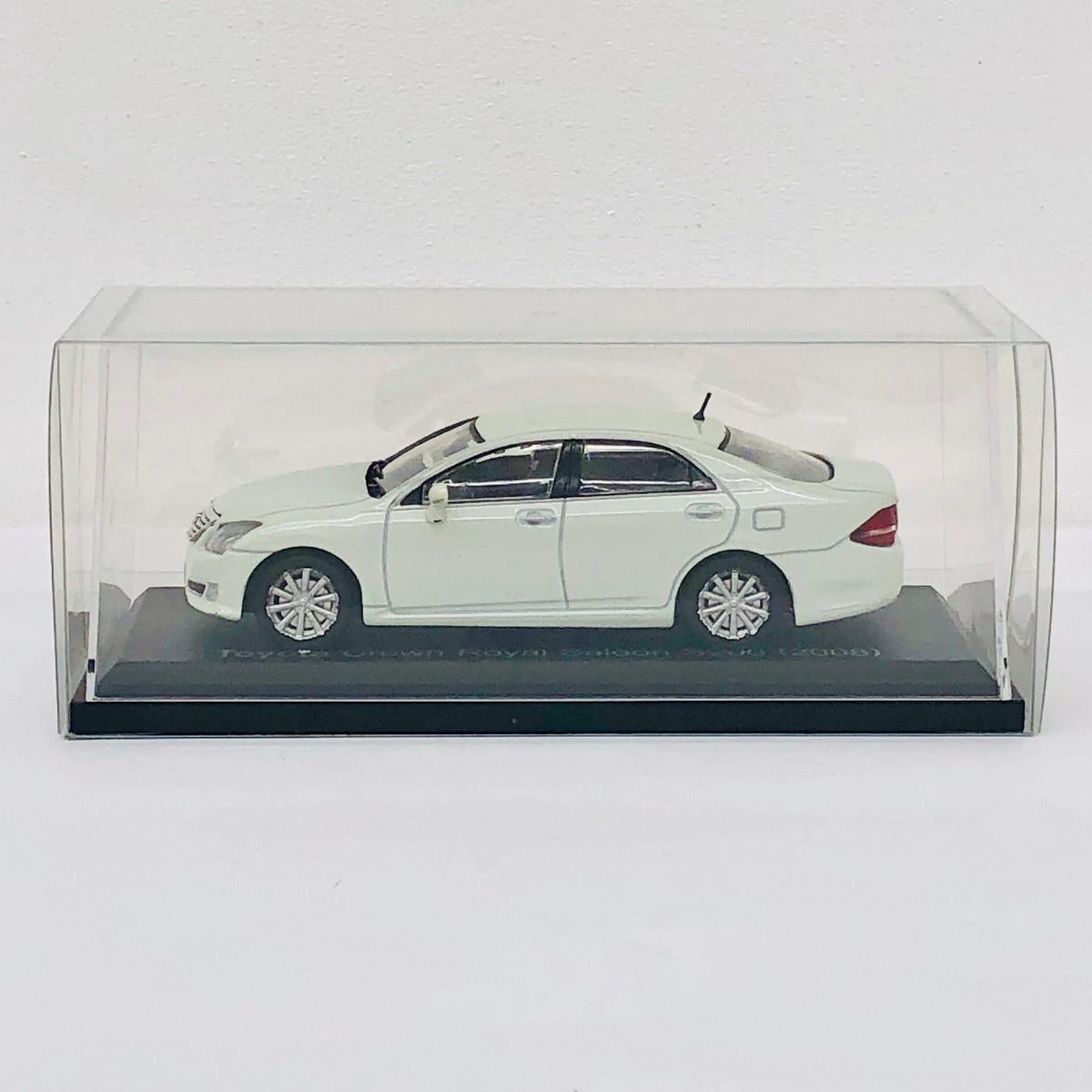 おもちゃ・玩具 1/43 トヨタ クラウン ロイヤルサルーン S200 (2008年) 国産名車コレクション トヨタ クラウン ロイヤルサルーン S200【加古川物流】