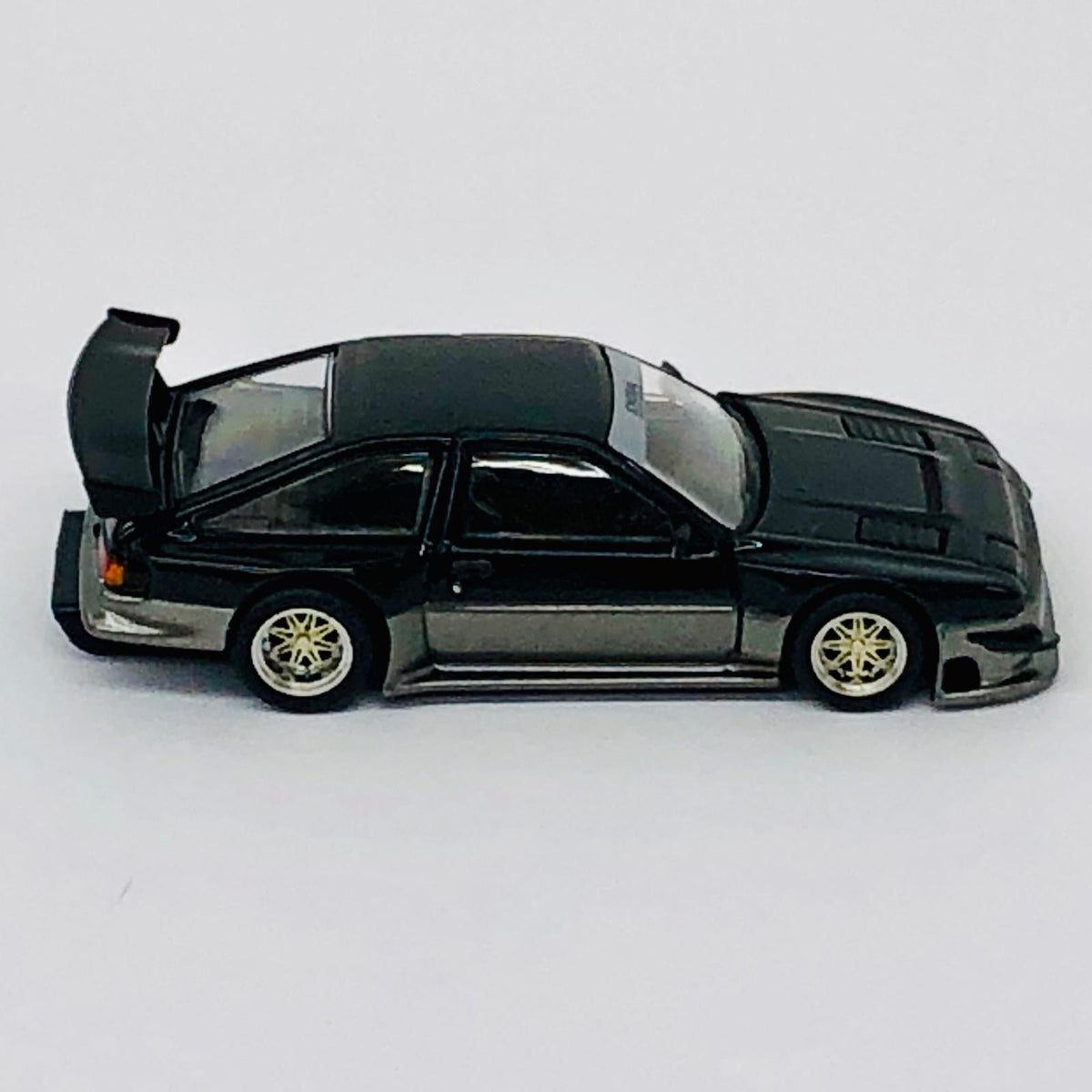おもちゃ・玩具 1/64 TARMAC WORKS JONSIBAL トヨタ スプリンター トレノ AE86 ワイドボディ トヨタ スプリンター トレノ AE86 ワイドボディ 1/64スケール【加古川物流】