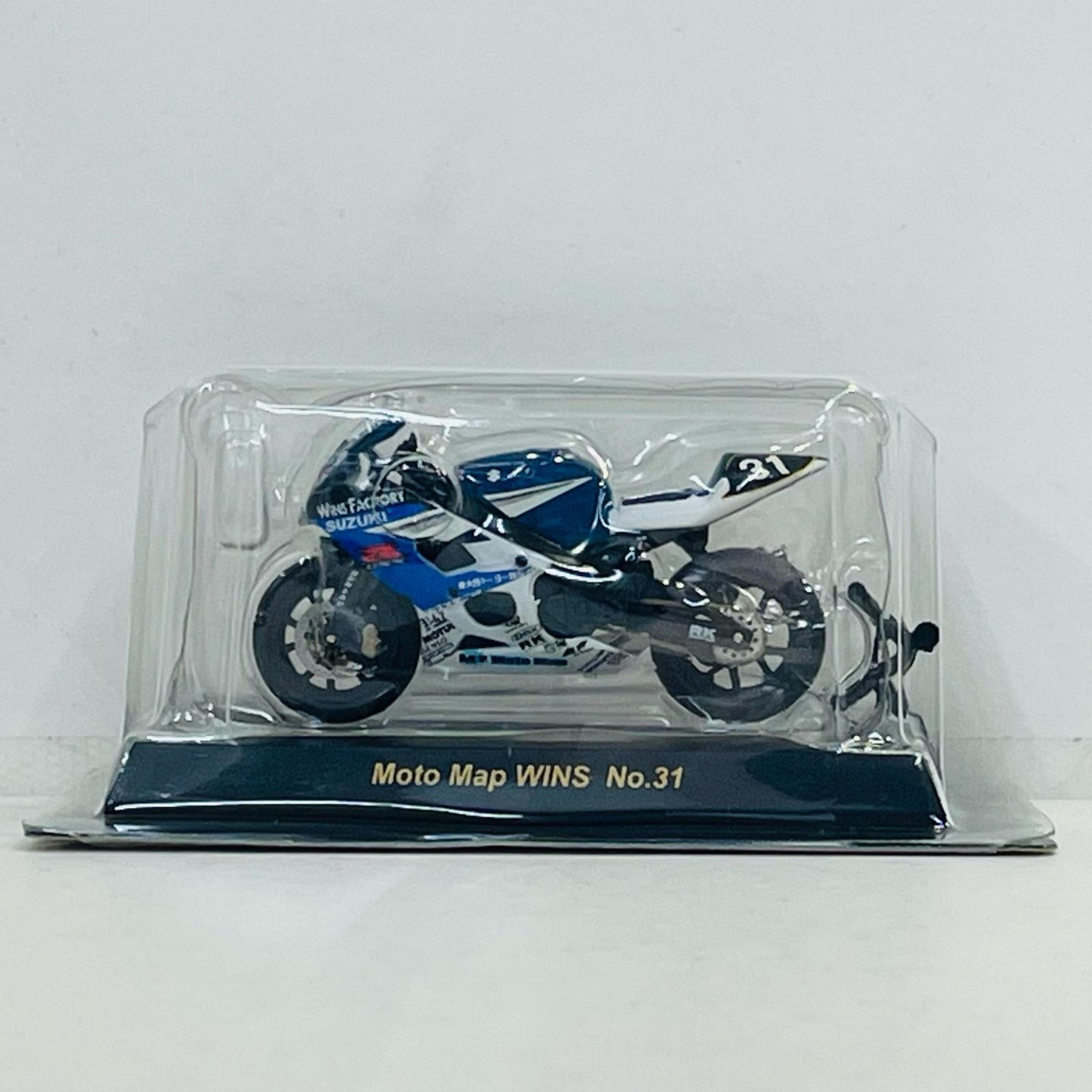 おもちゃ・玩具 1/32 SUZUKI GSX-R1000 Moto Map WINS No.31 「2005鈴鹿8時間耐久ロードレースマシンシリーズ」 SUZUKI GSX-R1000 Moto Map WINS No.31 1/32スケール【加古川物流】