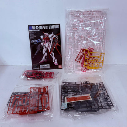 プラモデル 1/144HGCEMBF-02+AQM/E-X01ストライクルージュ「機動戦士ガンダムSEED」シリーズNo.176[0189162] CEMBF-02+AQM/E-X01ストライクルージュ HG【加古川物流】