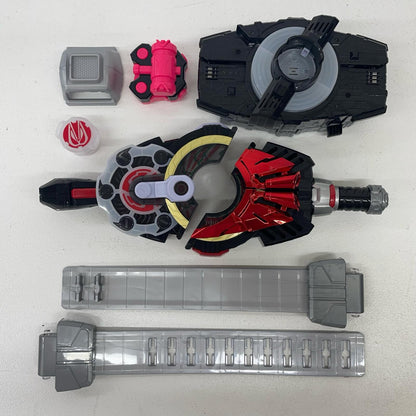 おもちゃ・玩具 変身ベルトDXデザイアドライバー「仮面ライダーギーツ」 デザイアドライバー 変身ベルト【加古川物流】