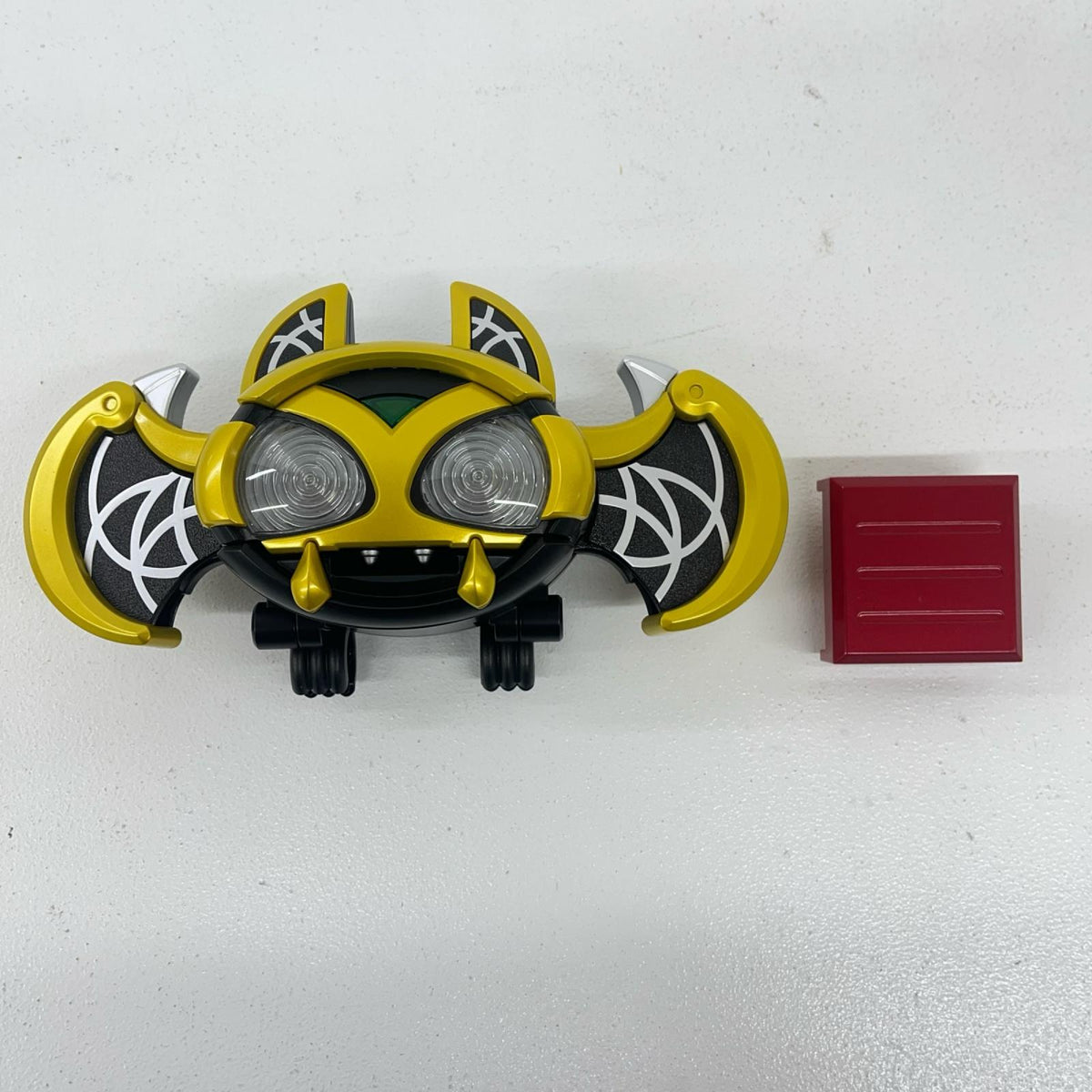 おもちゃ・玩具 コンプリートセレクションモディフィケーションキバットベルト「仮面ライダーキバ」プレミアムバンダイ限定 キバットベルト COMPLETE SELECTION MODIFICATION プレミアムバンダイ限定【加古川物流】