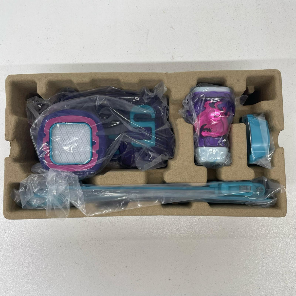 おもちゃ・玩具 変身ベルトDXリバイスドライバー「仮面ライダーリバイス」 変身ベルトDXリバイスドライバー 変身ベルト【加古川物流】