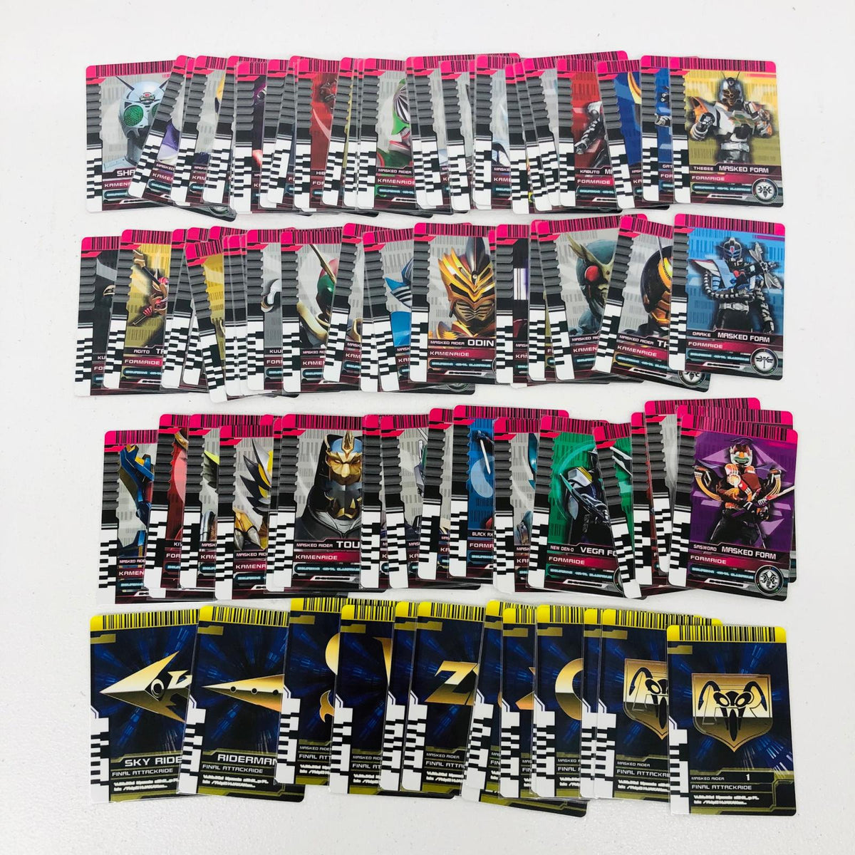 おもちゃ・玩具 コンプリートセレクションモディフィケーションライダーカードセットEXTRA「仮面ライダーディケイド」プレミアムバンダイ限定 ライダーカードセット COMPLETE SELECTION MODIFICATION プレミアムバンダイ限定【加古川物流】