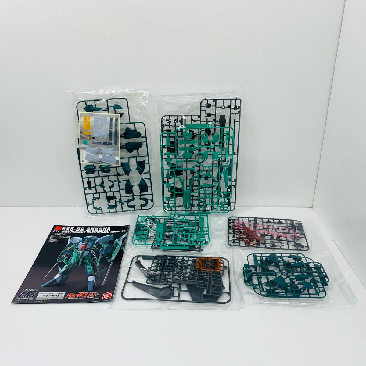 プラモデル 1/144HGUCRAS-96アンクシャ「機動戦士ガンダムUC」[5055743] RAS-96アンクシャ HG 5055743【加古川物流】