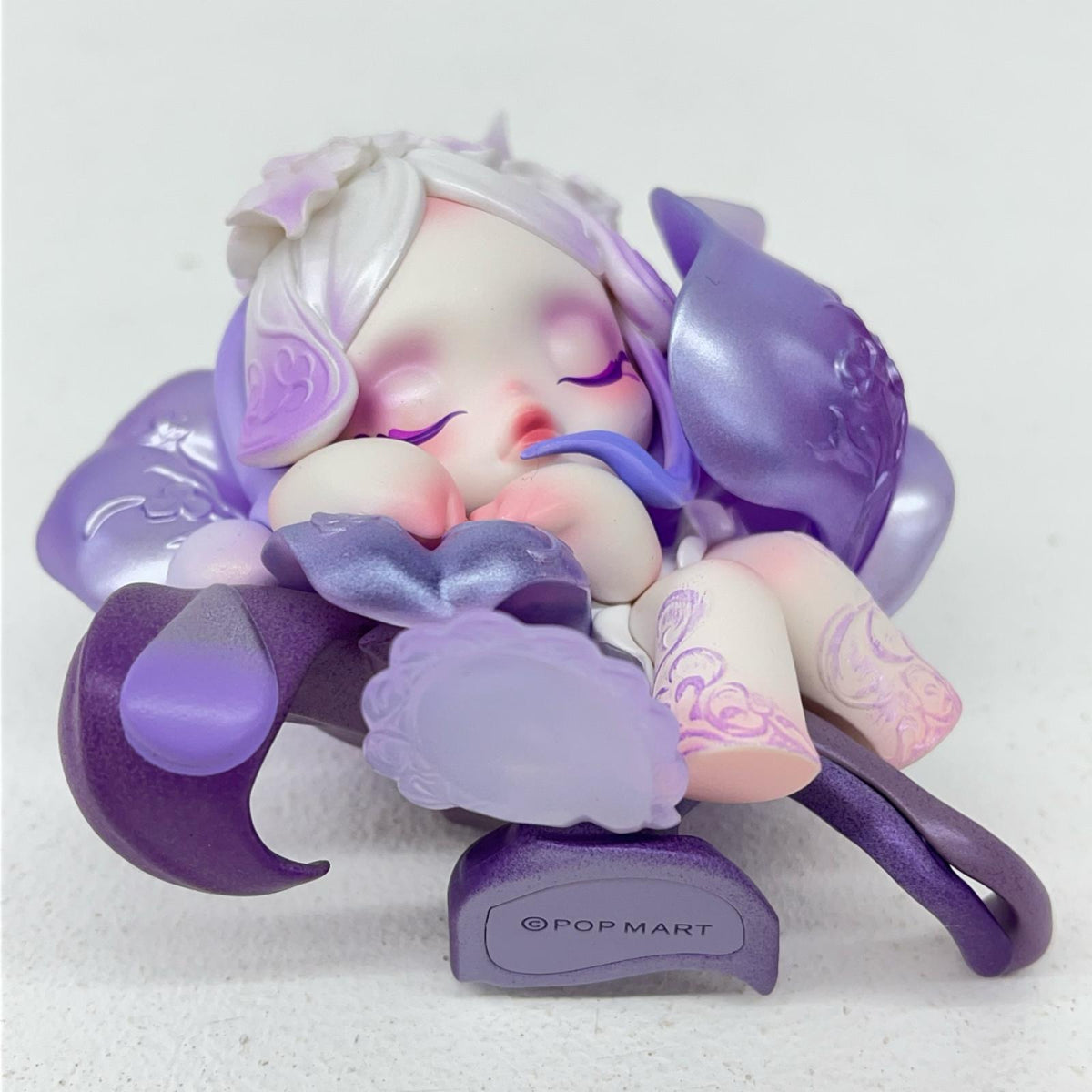 フィギュア The Budding Fable 「POPMART SKULLPANDA Petals in Four Acts シリーズ」 The Budding Fable SKULLPANDA Petals in Four Acts シリーズ【フィギュア】【加古川物流】