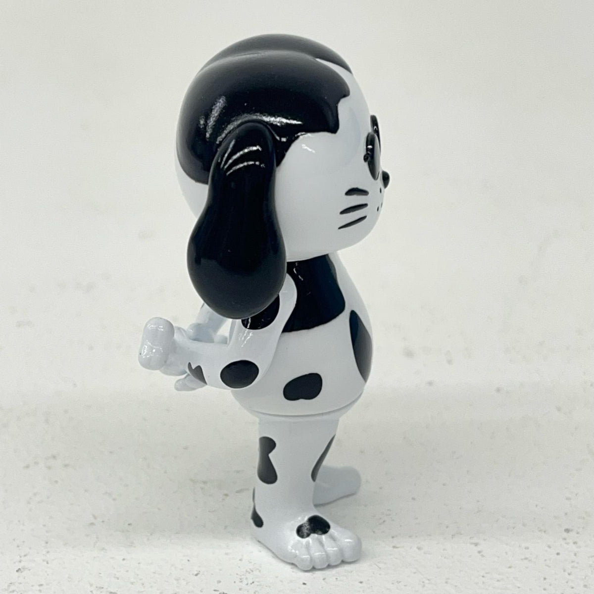 フィギュア MONA (ホワイト/黒)「POCKET CREATURES HOW2WORK headlockstudio Weird Collections」 MONA (ホワイト/黒) POCKET CREATURES HOW2WORK headlockstudio Weird Collections【フィギュア】【加古川物流】