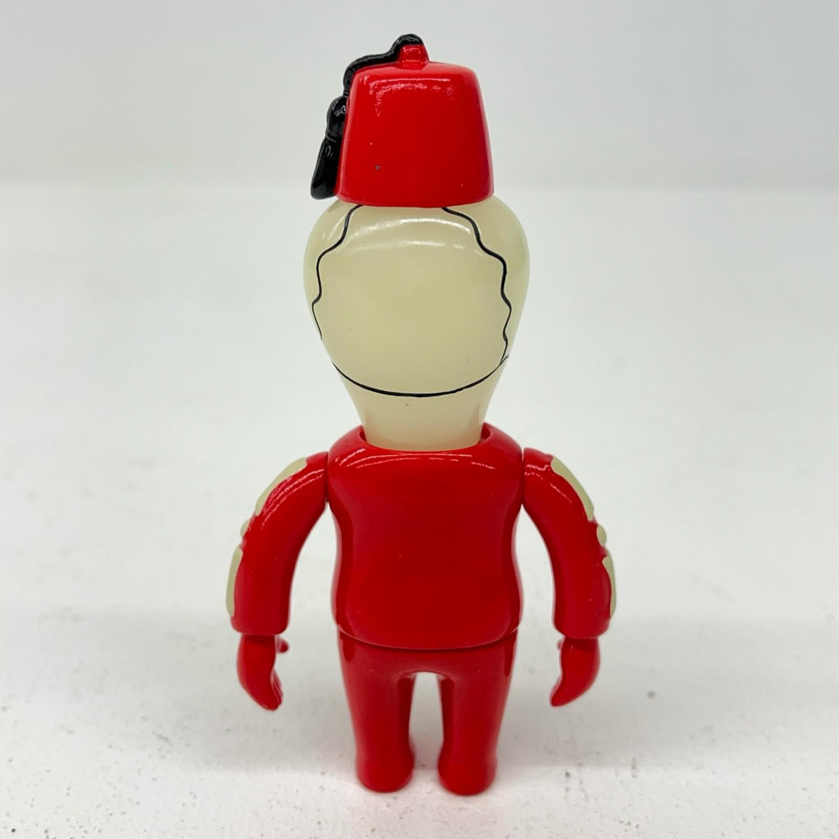 フィギュア BONE HEAD 蓄光/レッド「HEAD LOCK STUDIO MONSTER WORLD BONE HEAD 蓄光/レッド HEAD LOCK STUDIO MONSTER WORLD【フィギュア】【加古川物流】