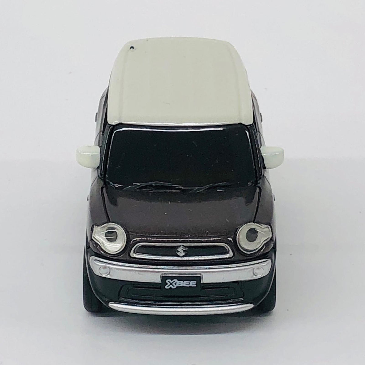 おもちゃ・玩具 SUZUKI XBEE(ブラウン×ホワイト)プルバックカー 非売品 SUZUKI XBEE【加古川物流】